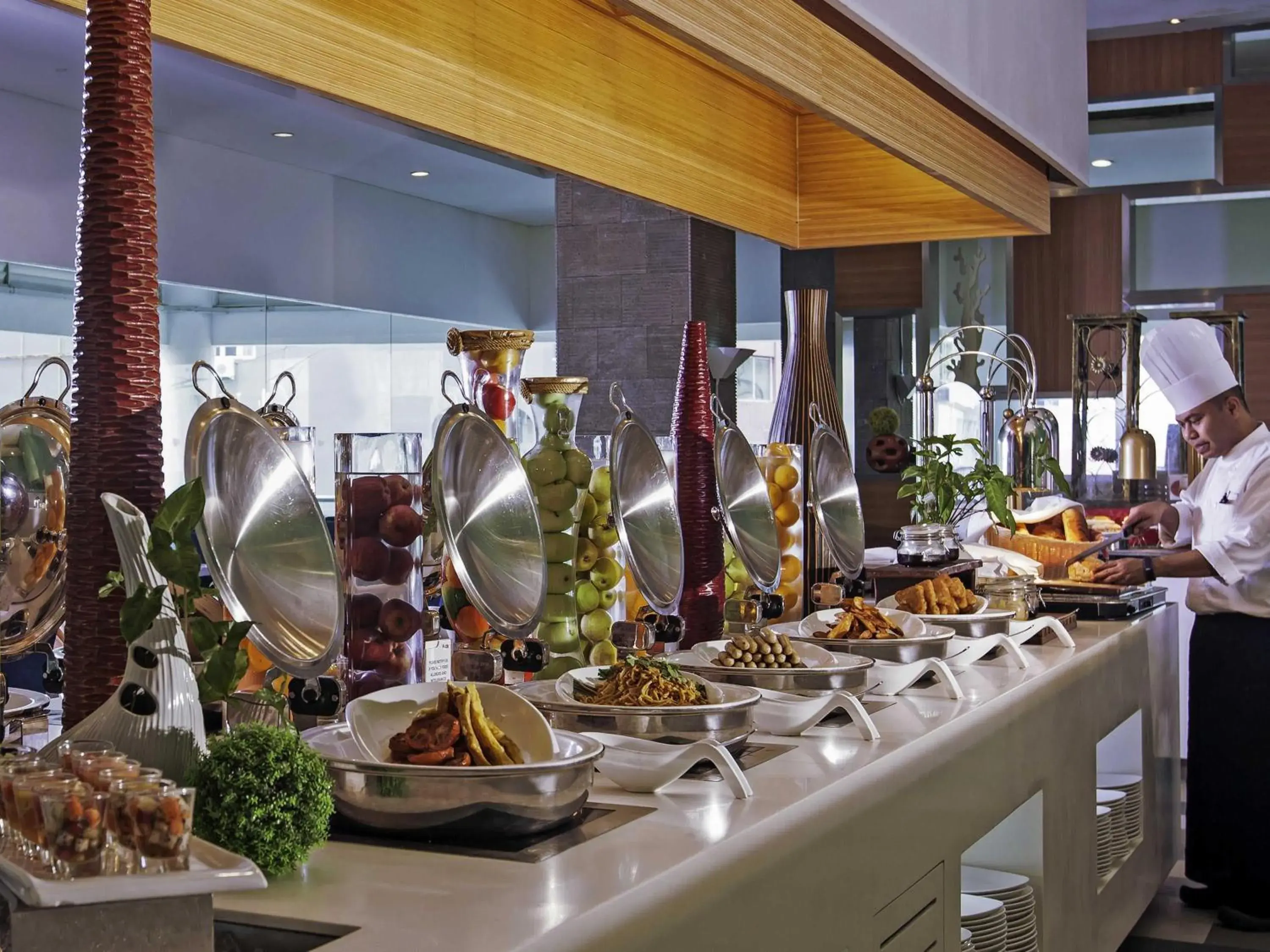 Restaurant/places to eat in Pullman Kuching Restaurant/places to eat in Pullman Kuching