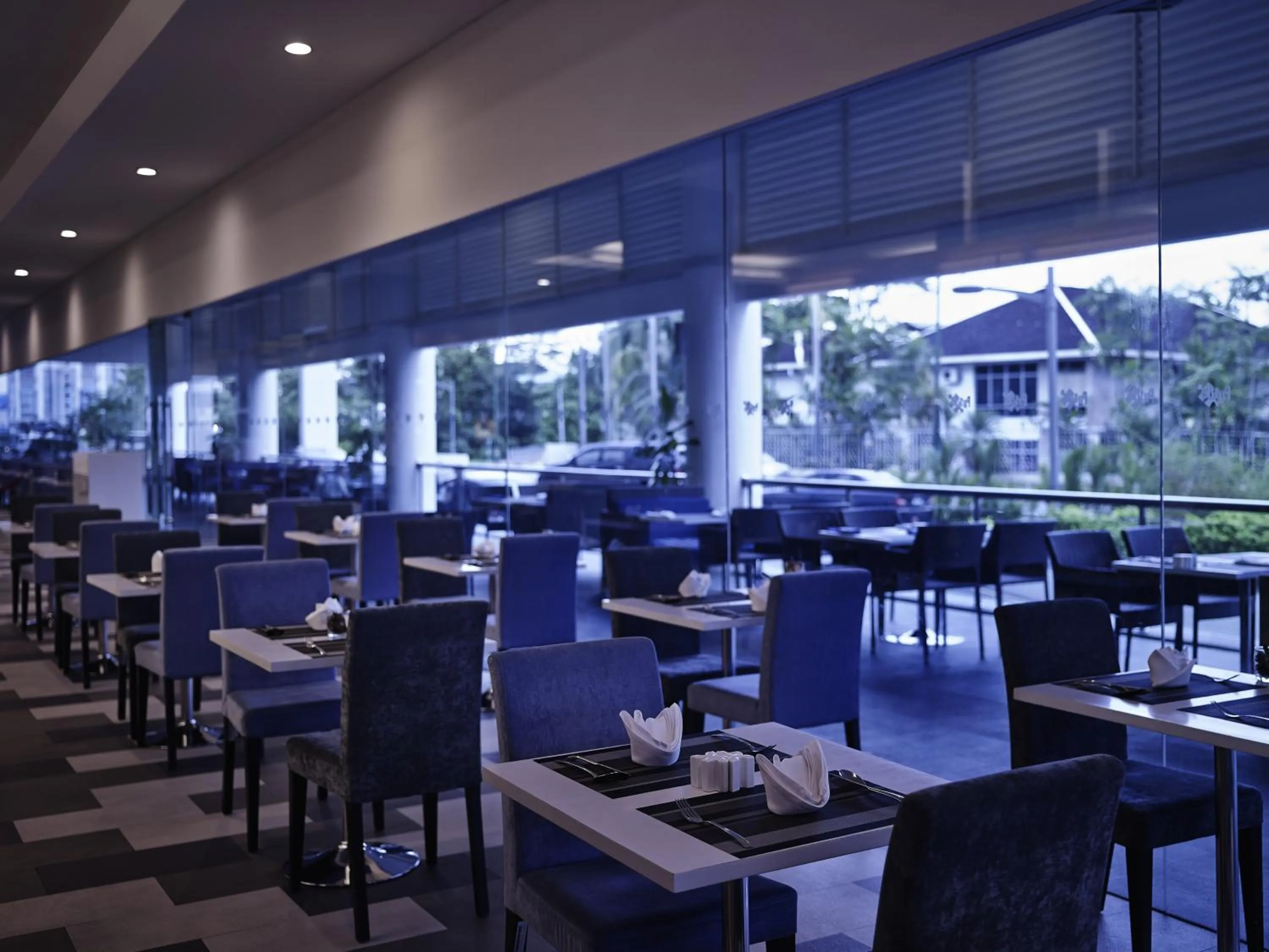 Restaurant/places to eat in Pullman Kuching