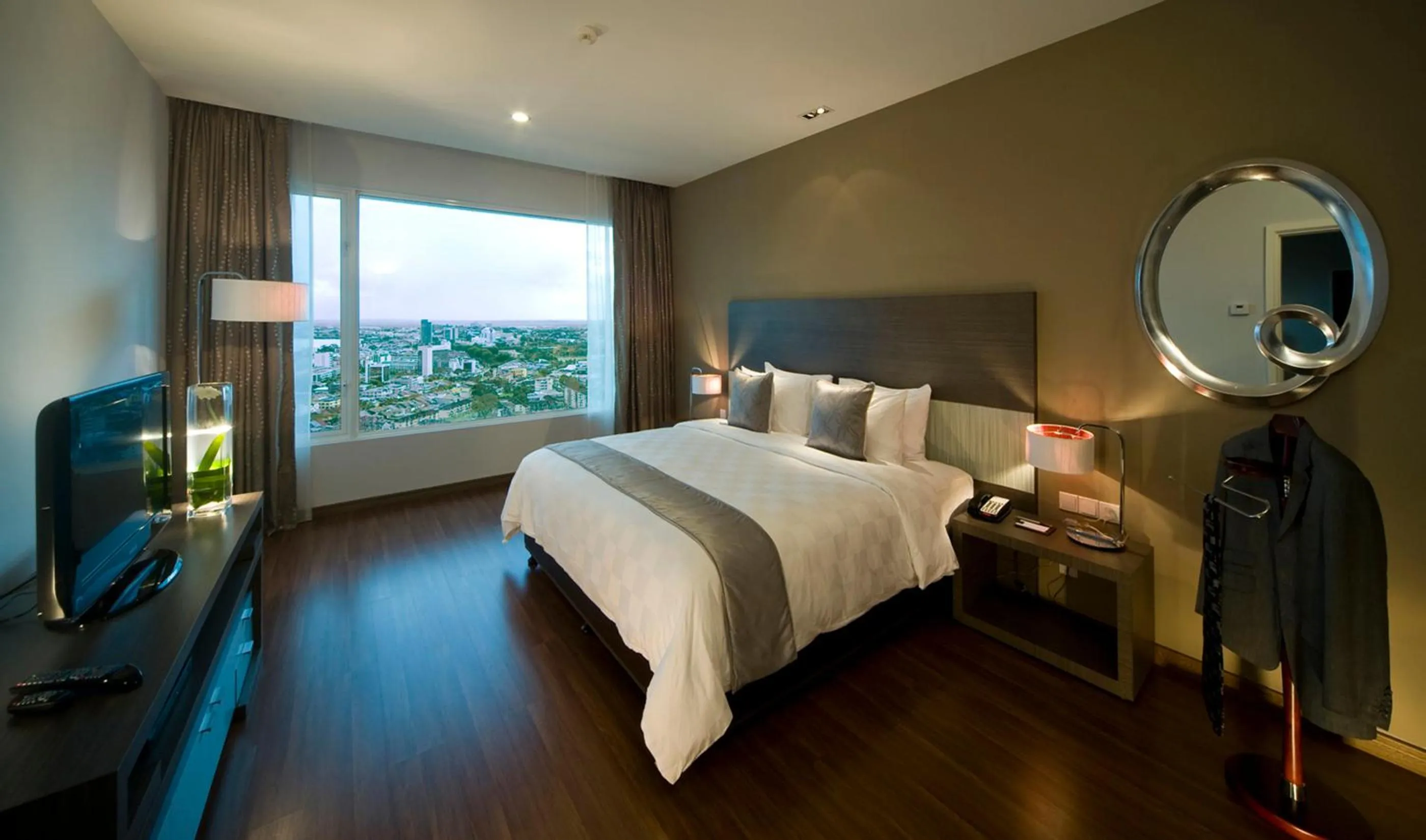 Bed in Pullman Kuching
