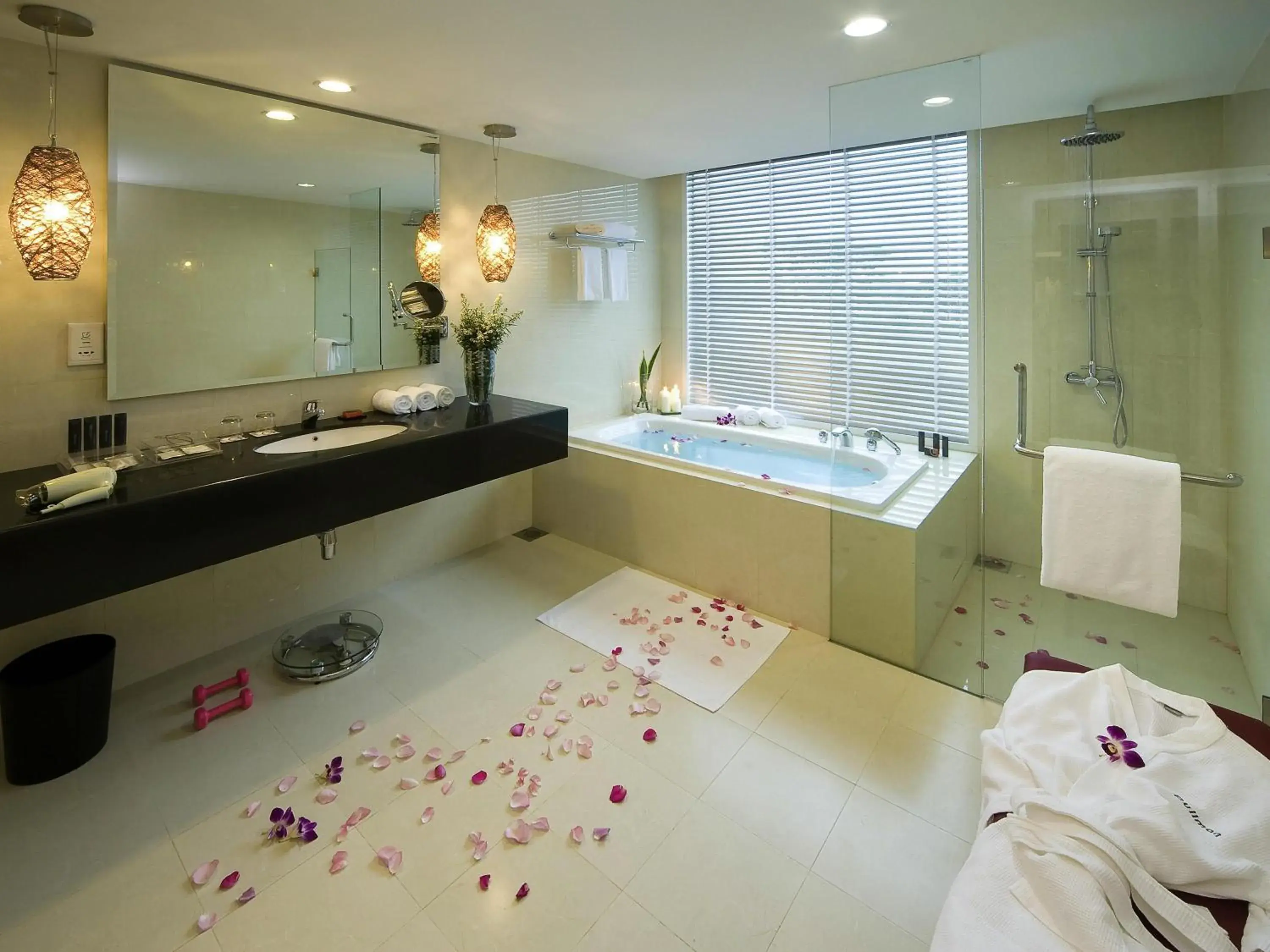 Bedroom in Pullman Kuching Bedroom in Pullman Kuching