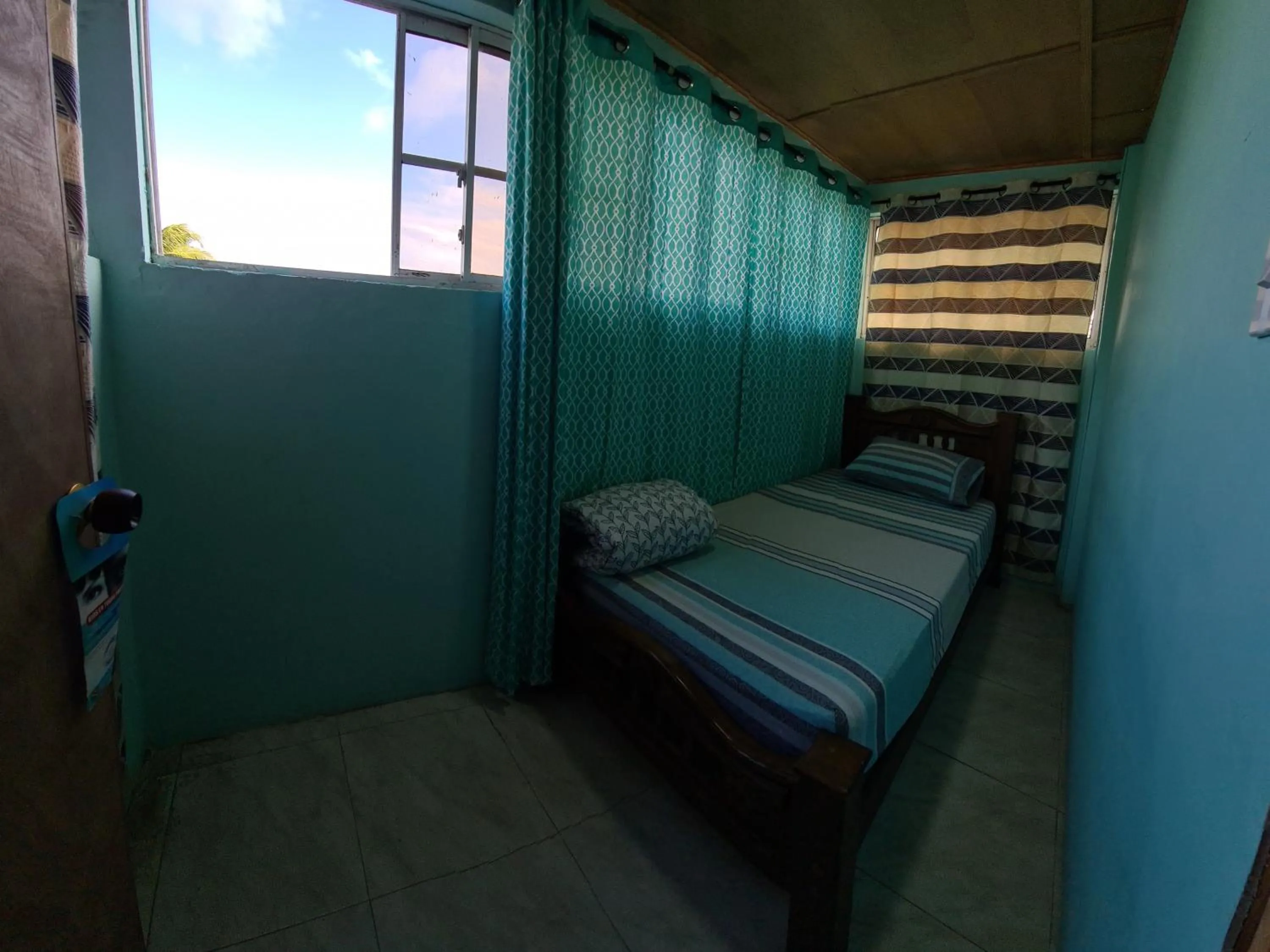 Landmark view, Bed in Casa Hostel San Andres