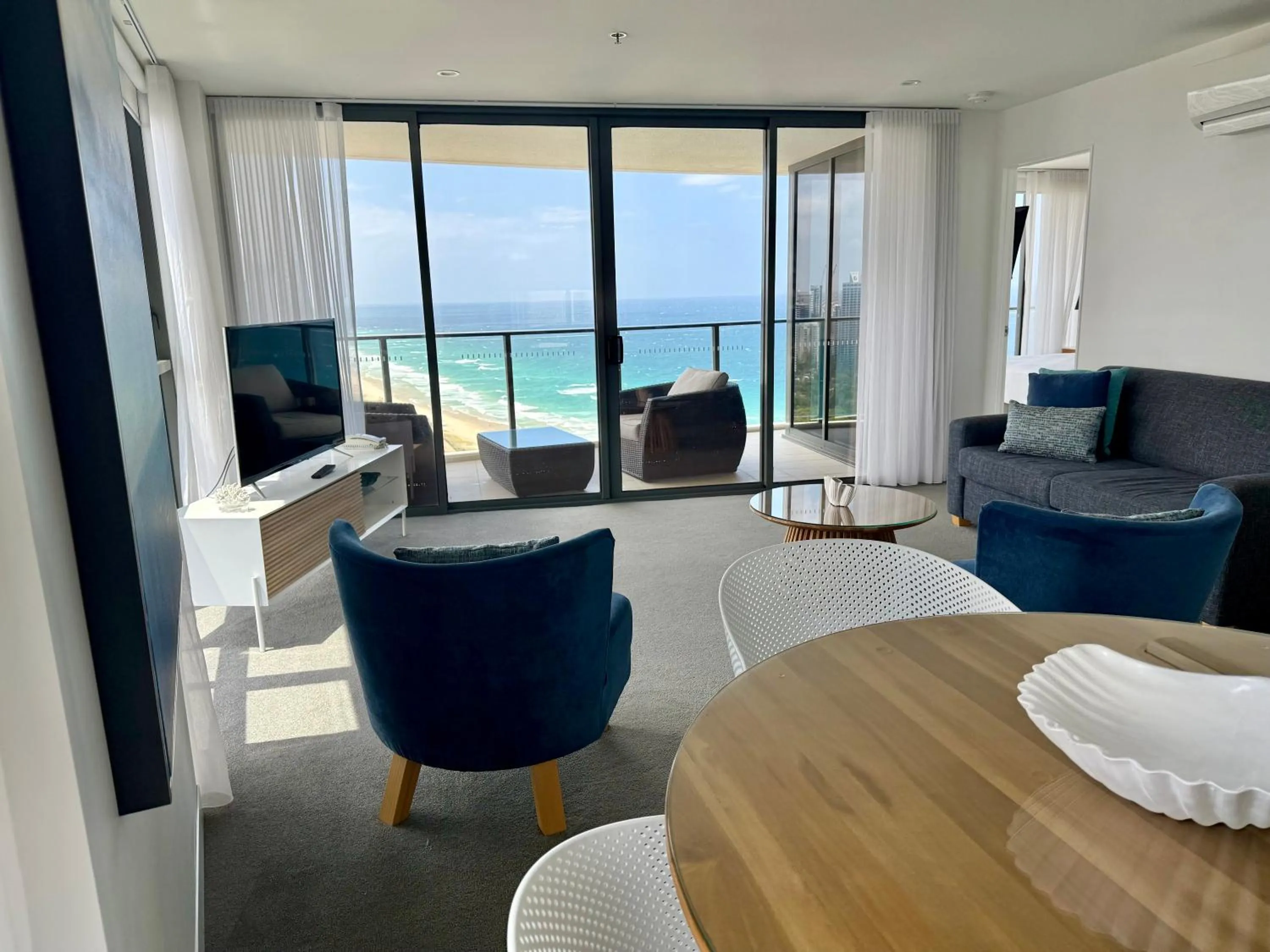 Living room in Rhapsody Resort - Official