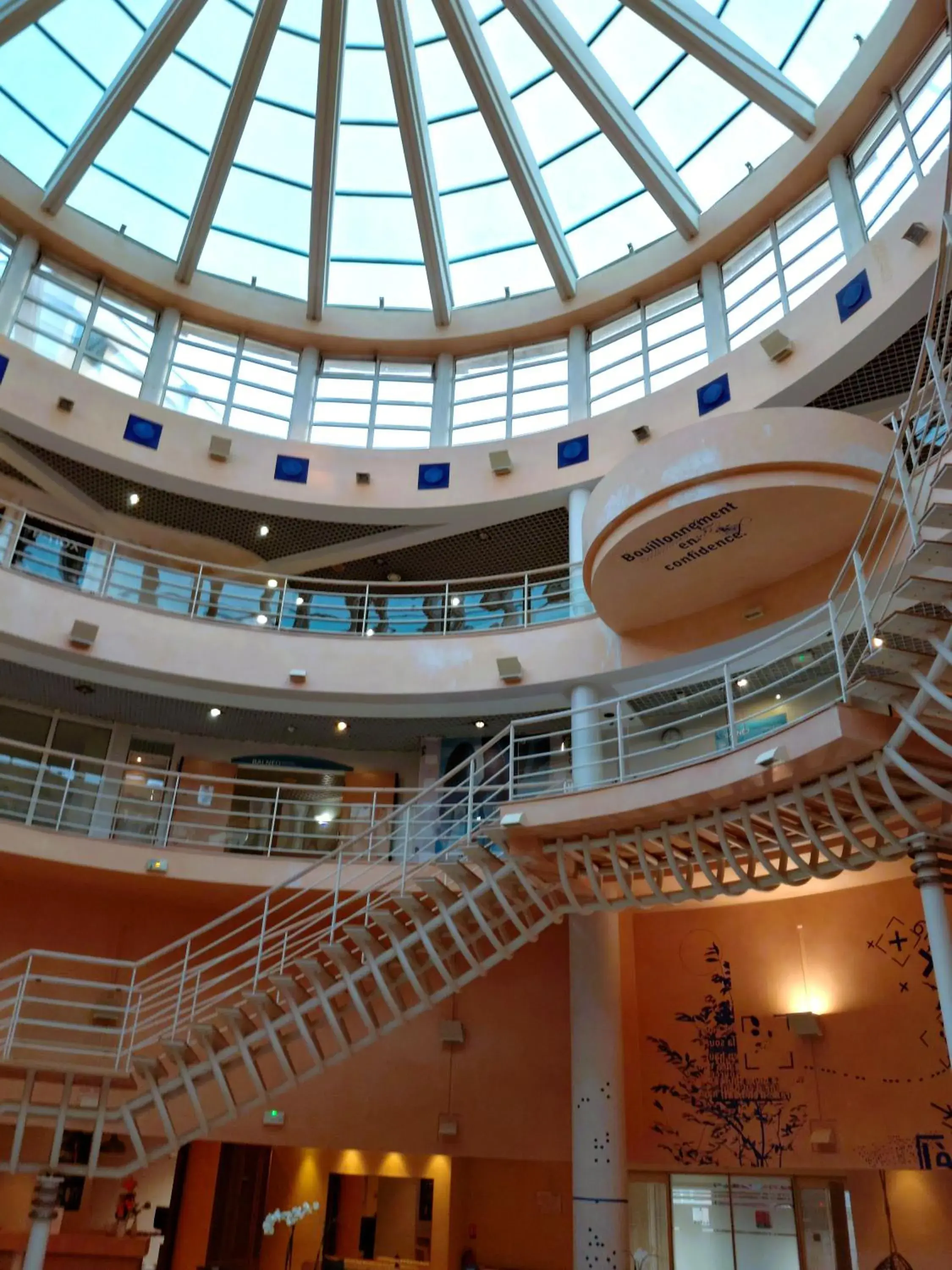 Spa and wellness centre/facilities in Célestins Spa Thermal & Hôtel by Vy Resort Spa and wellness centre/facilities in Célestins Spa Thermal & Hôtel by Vy Resort