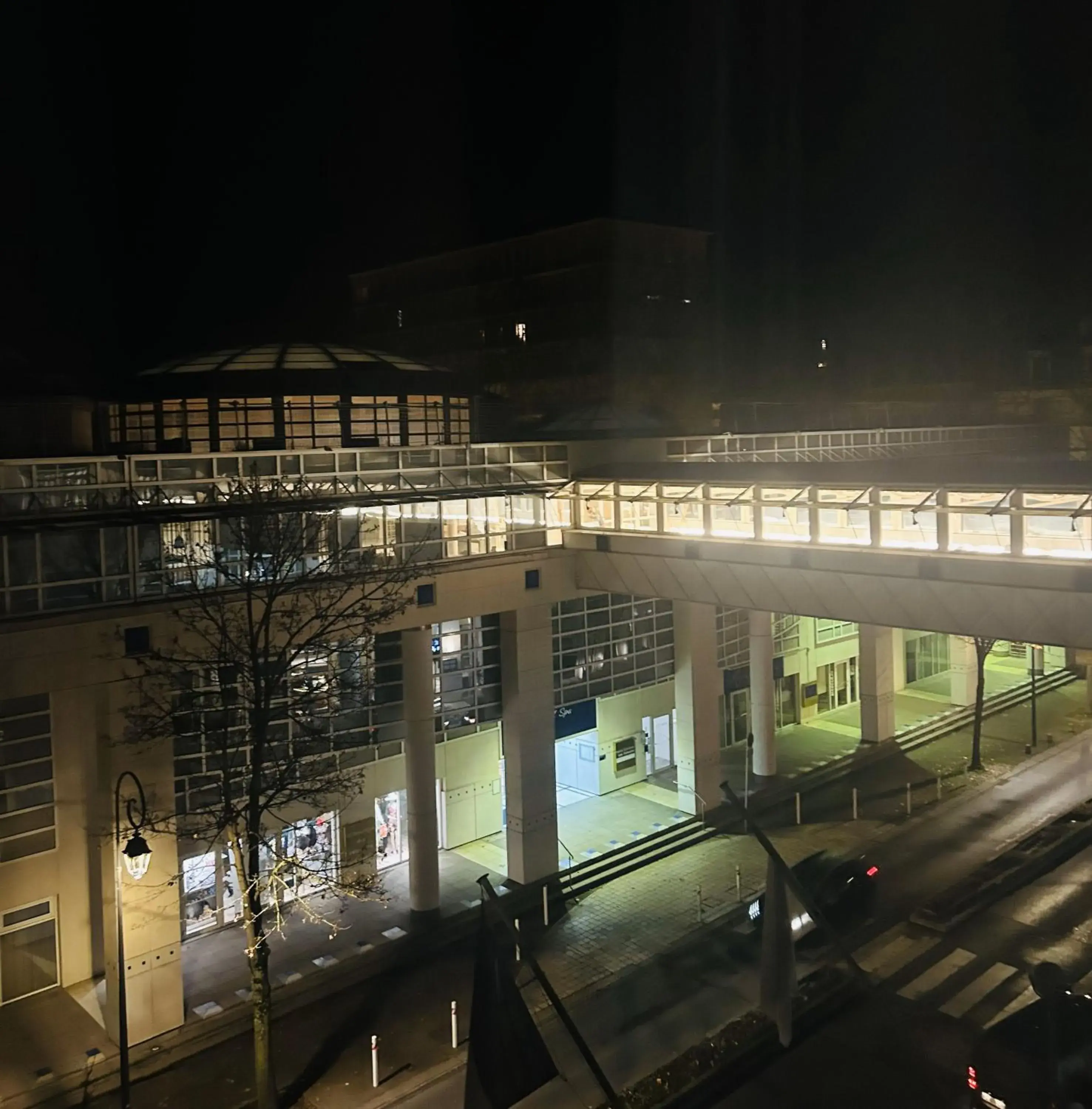 Facade/entrance in Célestins Spa Thermal & Hôtel by Vy Resort Facade/entrance in Célestins Spa Thermal & Hôtel by Vy Resort