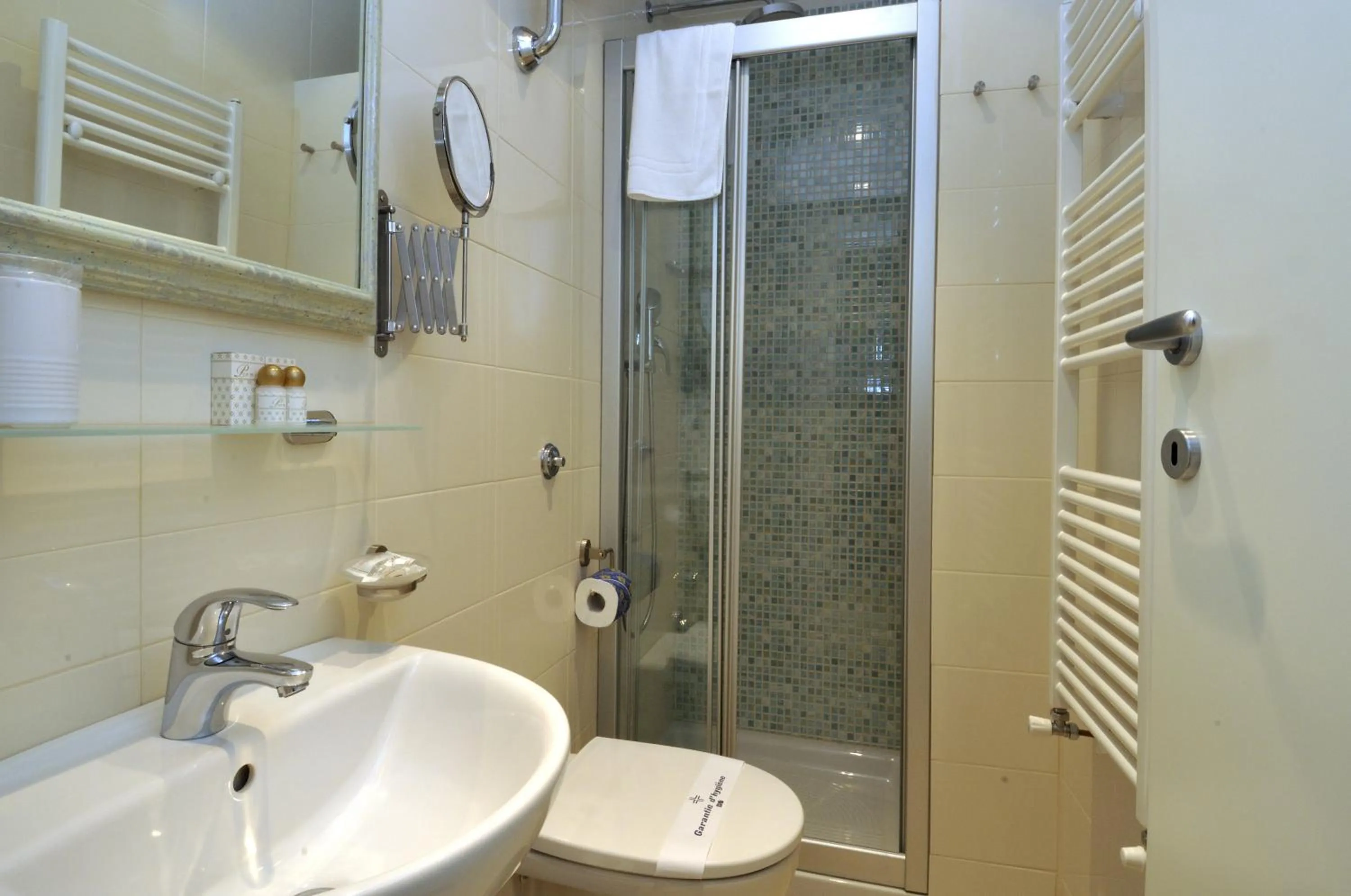 Bathroom in Luxury B&B La Dimora Degli Angeli