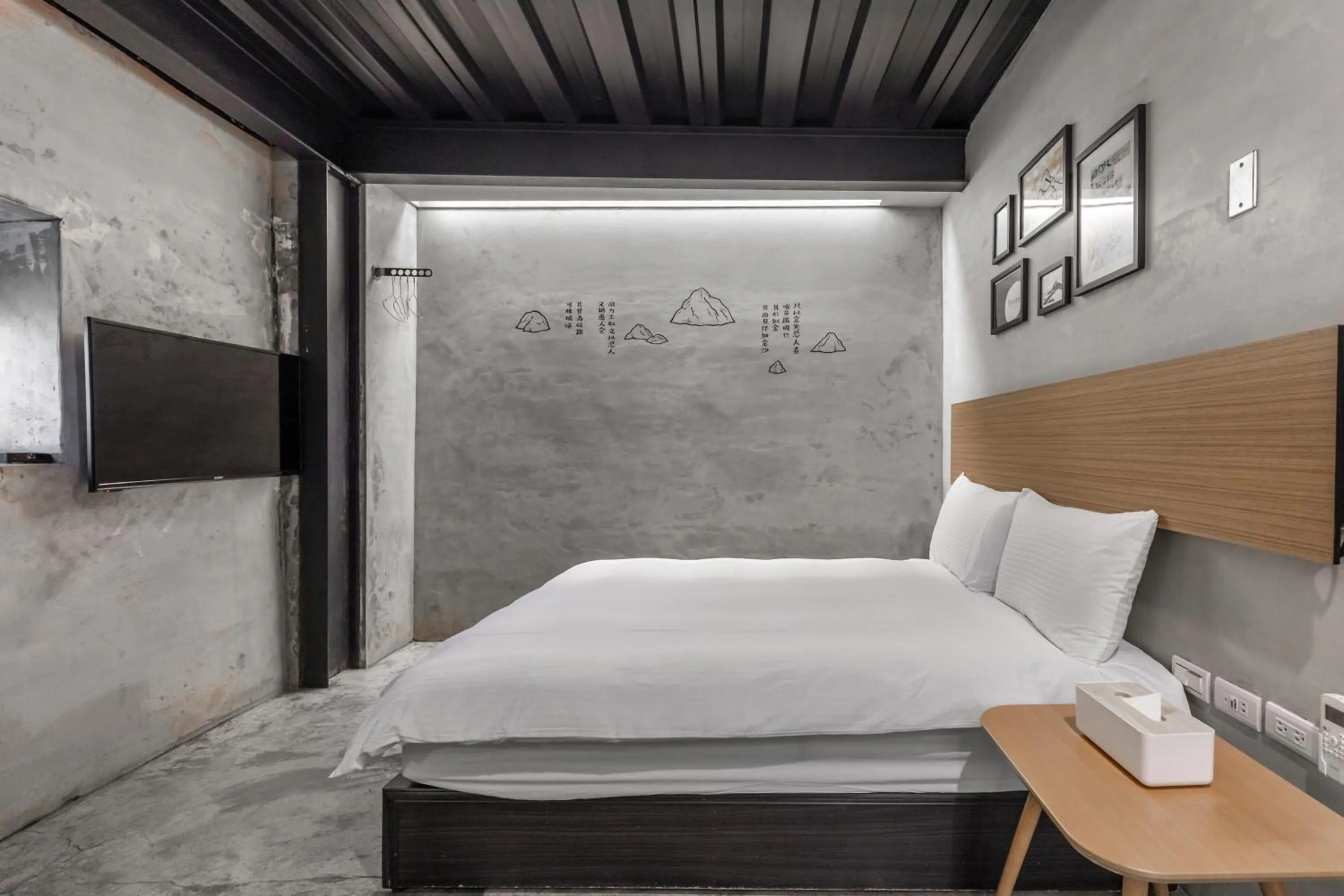 Photo of the whole room, Bed in Jiufen Ore Inn