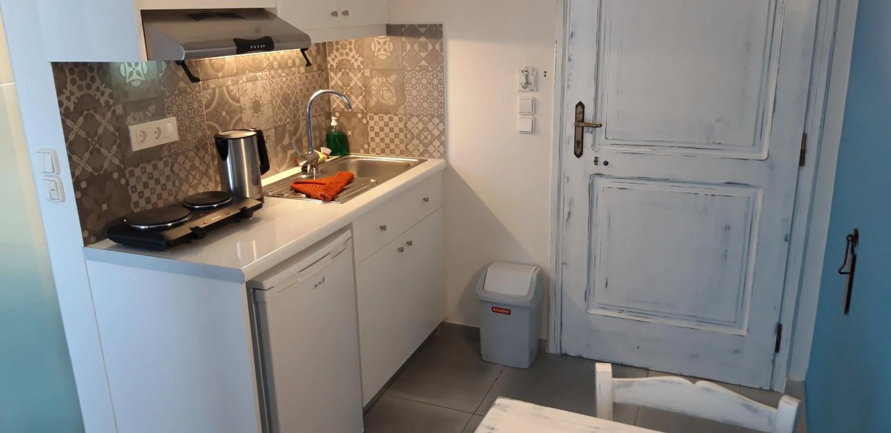 Kitchen or kitchenette in Niriides