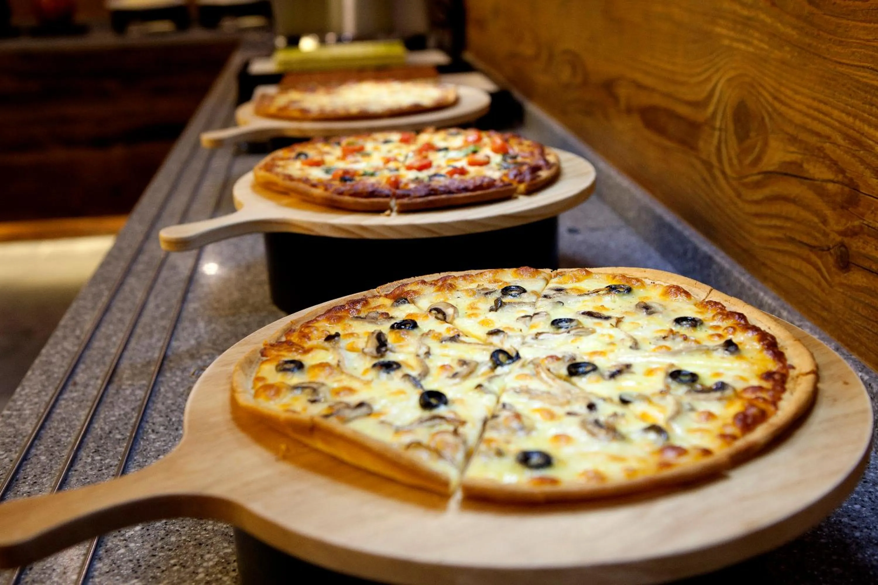 Restaurant/places to eat in S Stay Dongtan Hotel