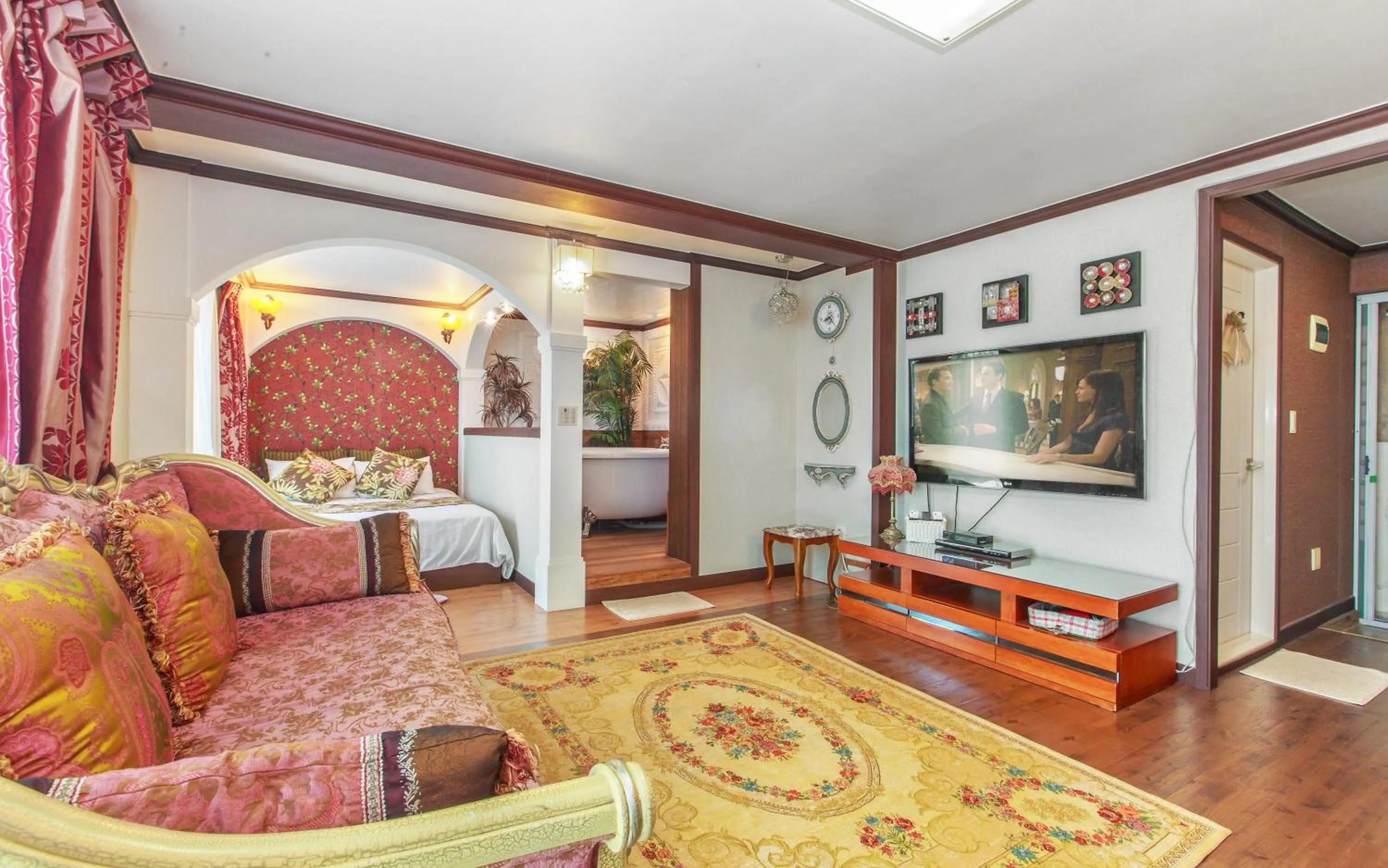 Bed in Spa Pension Basso