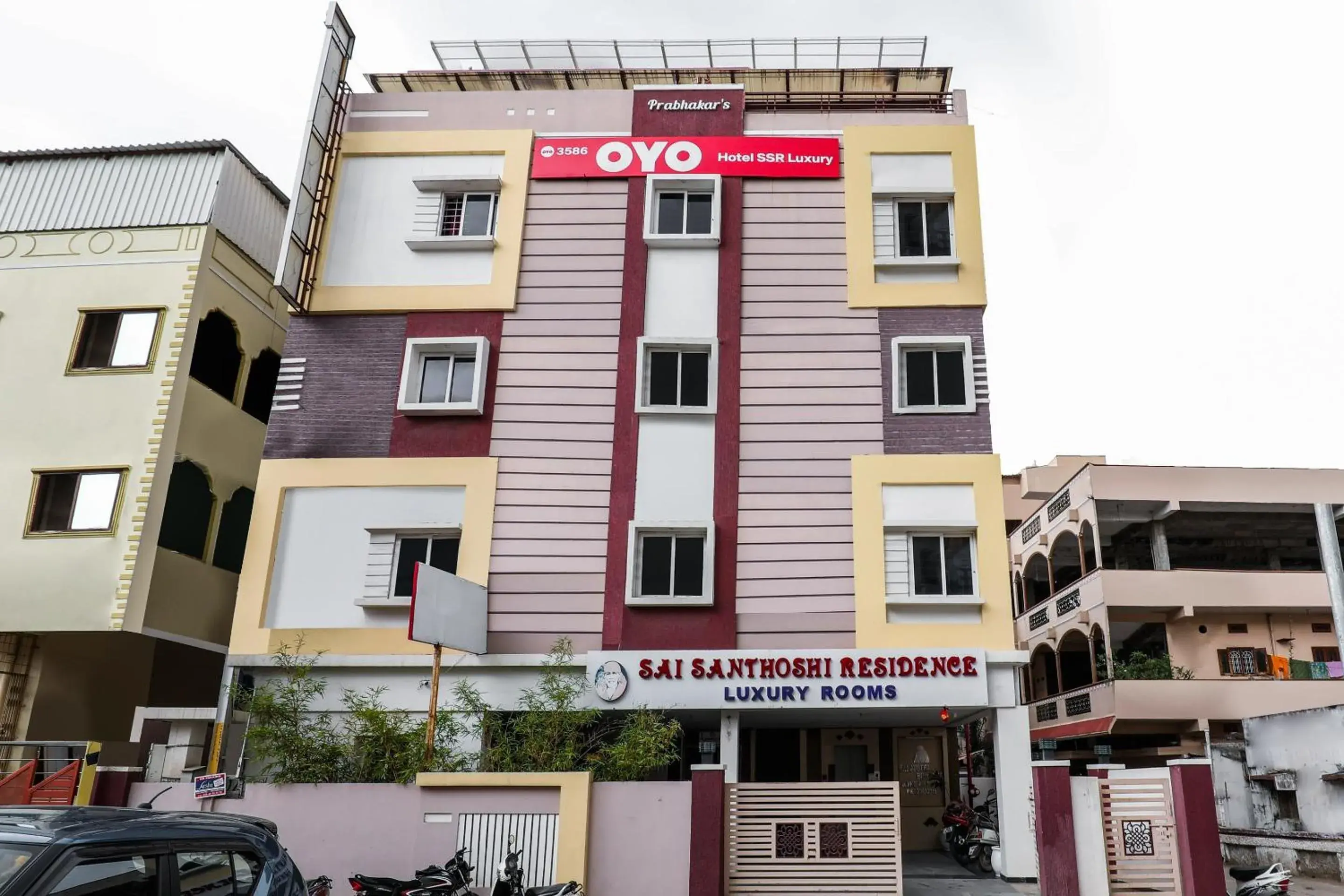 Facade/entrance in Super Hotel O Ssr Luxury Rooms Facade/entrance in Super Hotel O Ssr Luxury Rooms