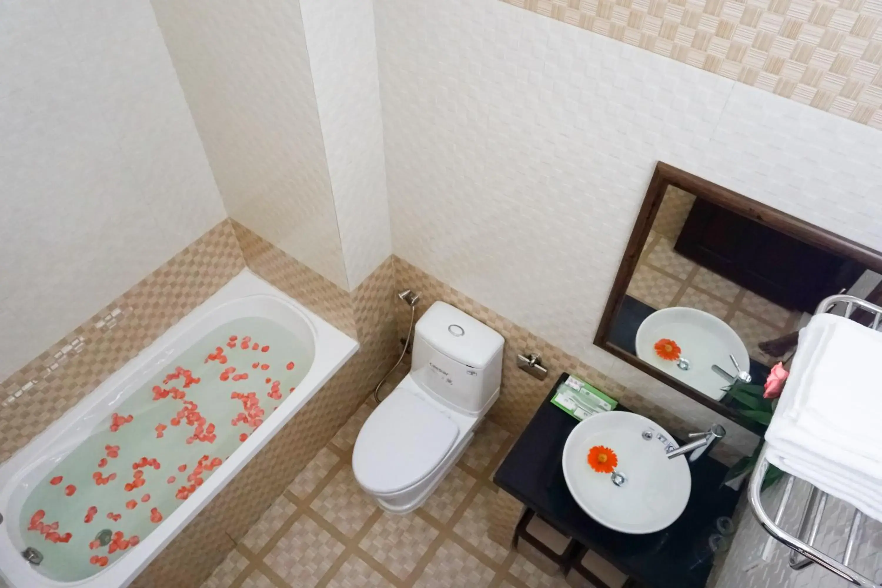Deluxe Double or Twin Room in Phoenix Homestay Deluxe Double or Twin Room in Phoenix Homestay