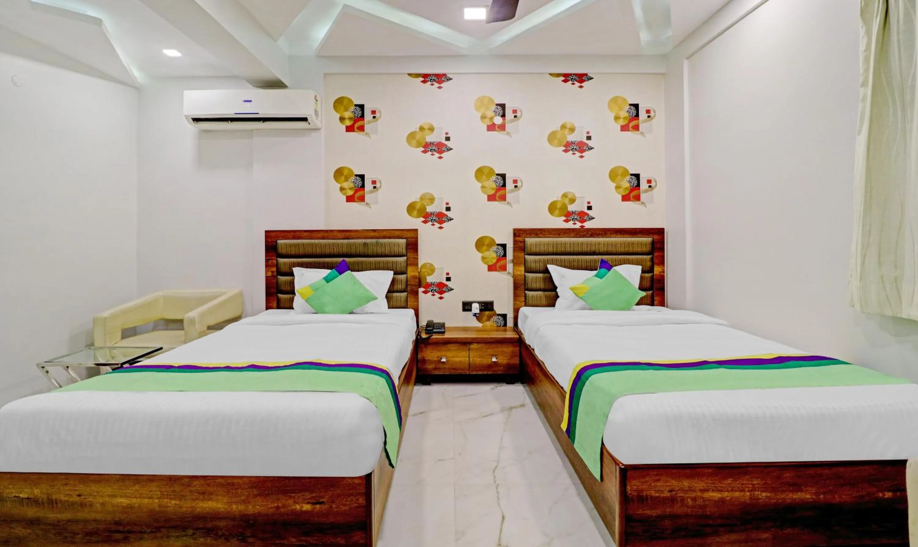 Bedroom, Bed in Treebo Orion Sapphire, Beck Bagan