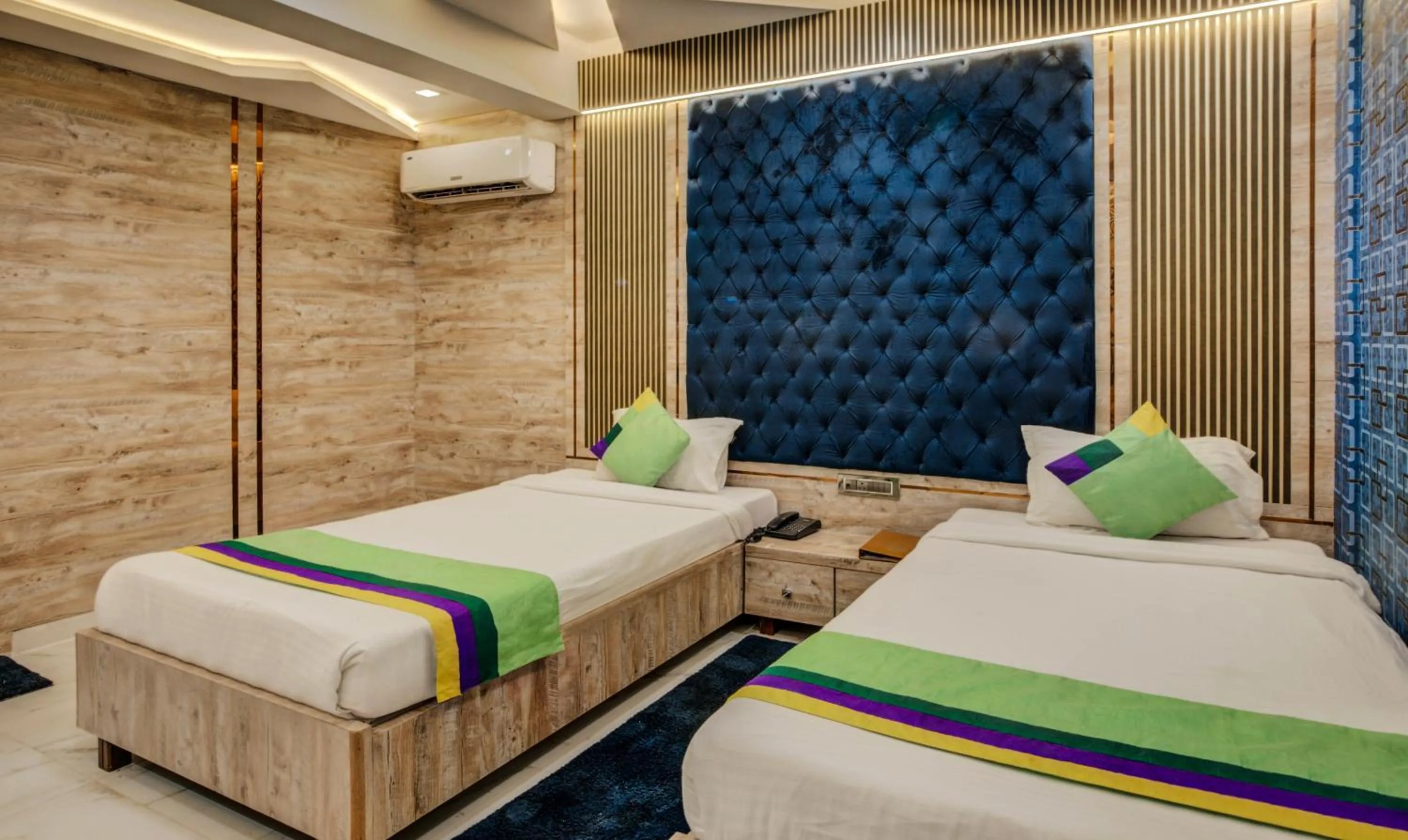 Bedroom, Bed in Treebo Orion Sapphire, Beck Bagan