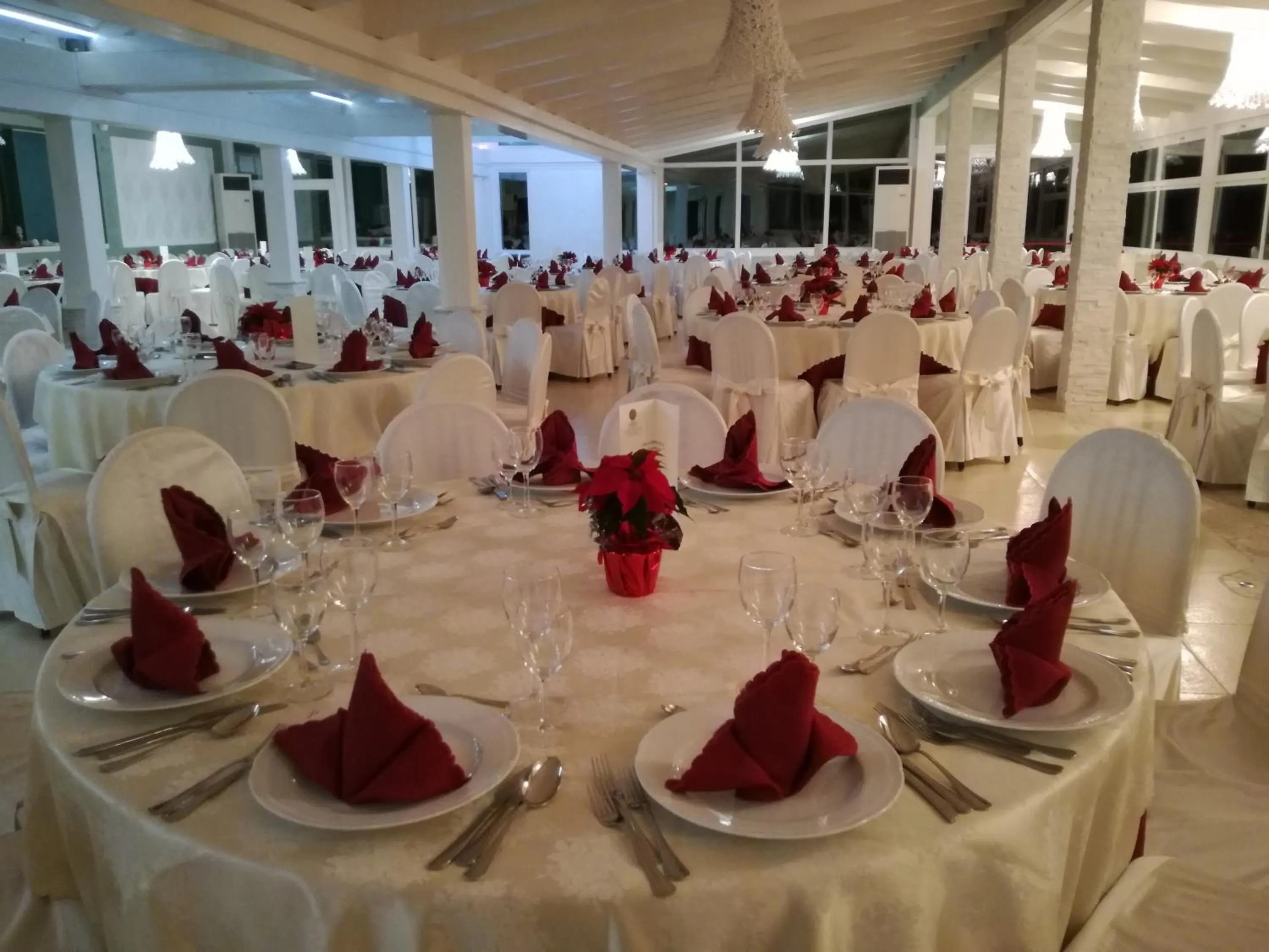 Banquet/Function facilities in FILIPPONE HOTEL&RISTORANTE