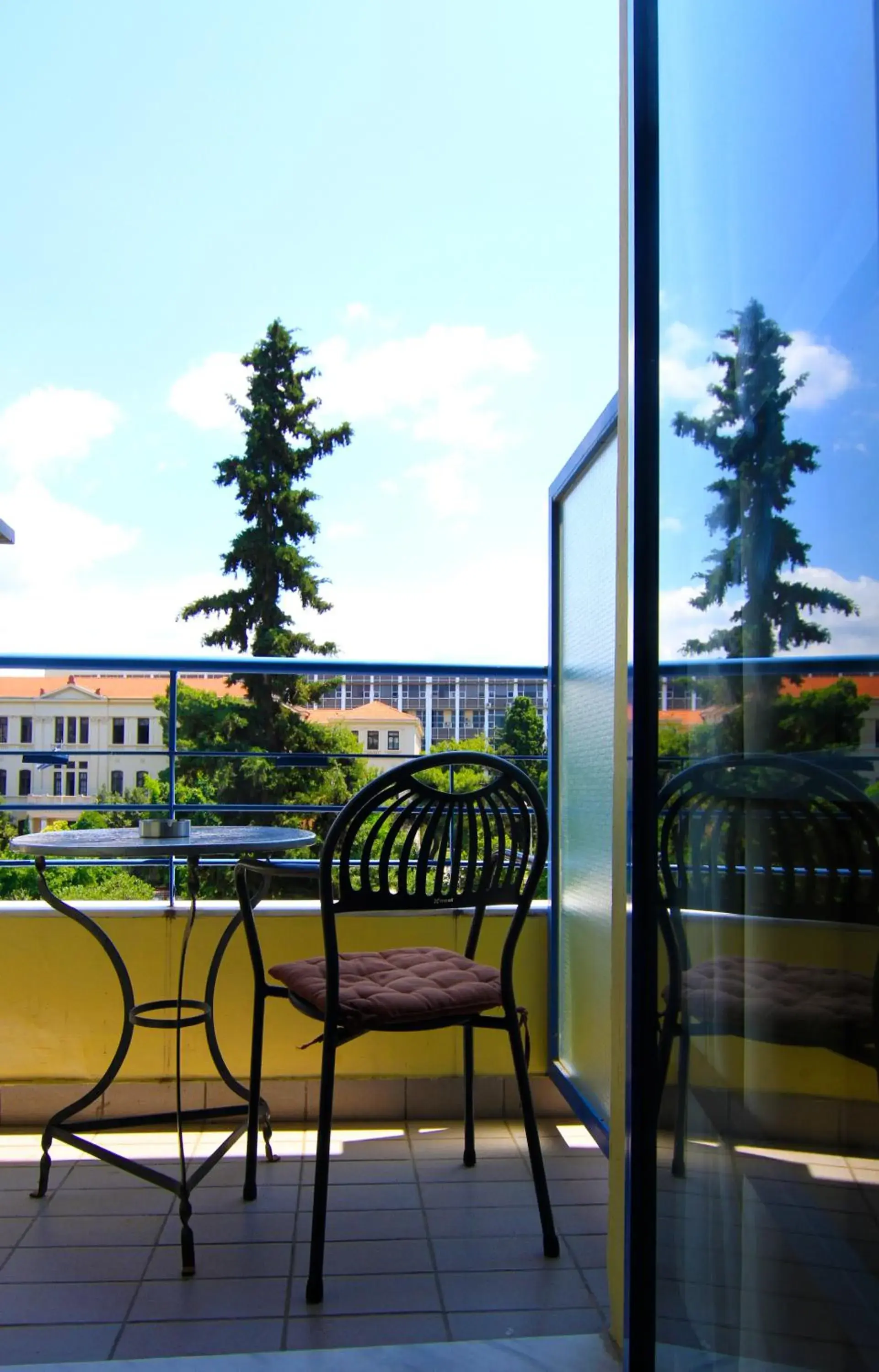 City view in RentRooms Thessaloniki City view in RentRooms Thessaloniki