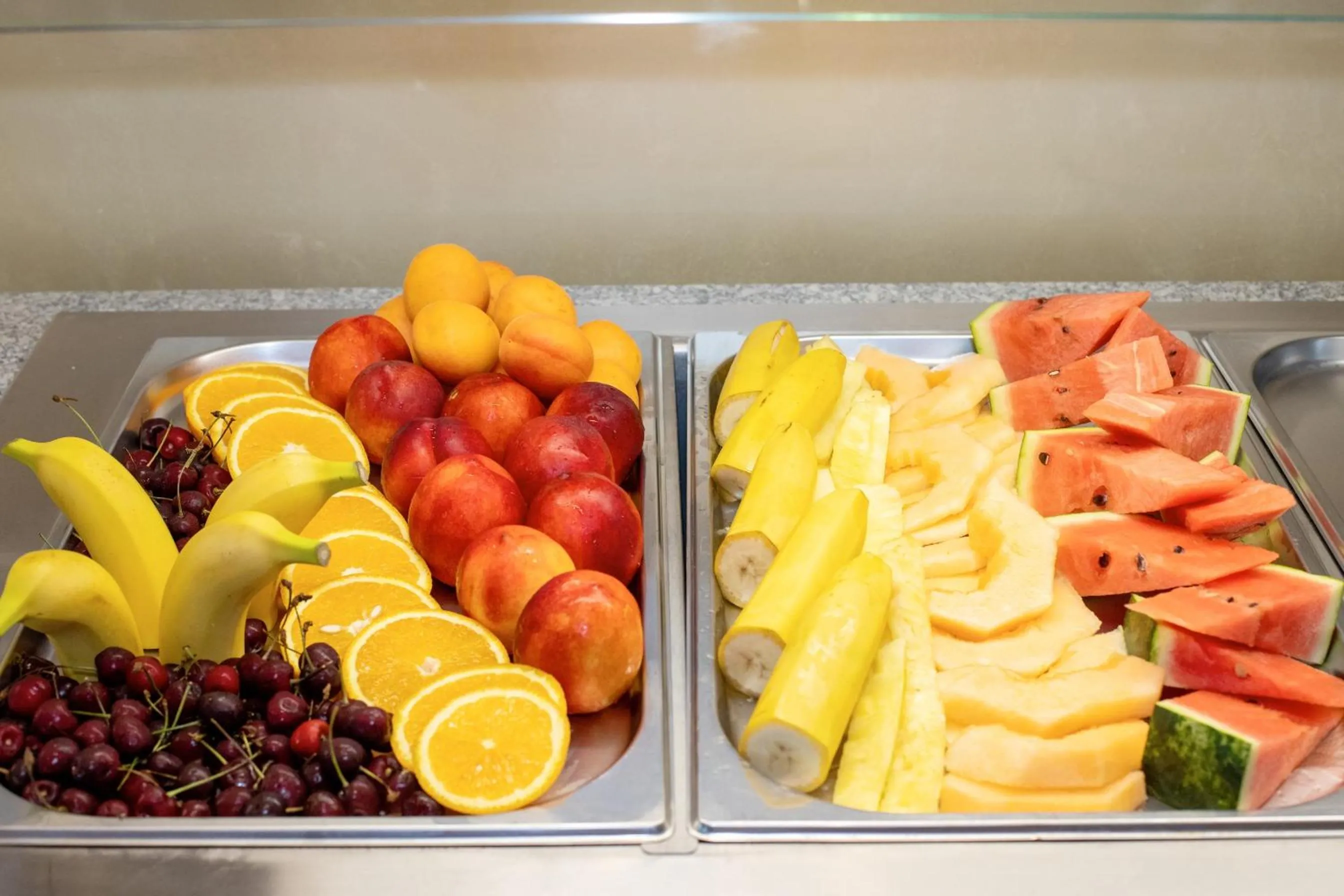 Buffet breakfast in Aparthotel Paradiso