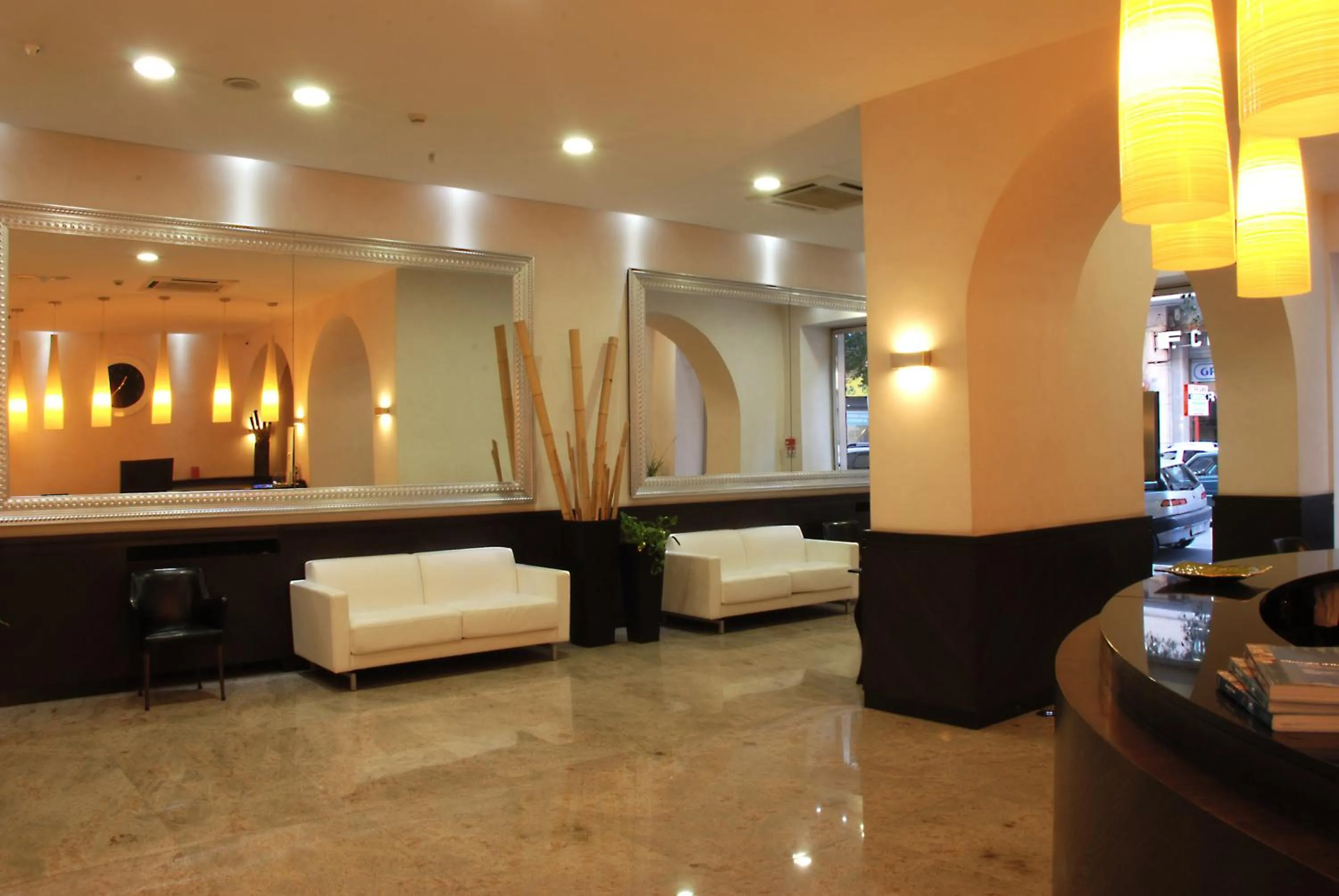 Lobby or reception, Bed in Hotel Europa