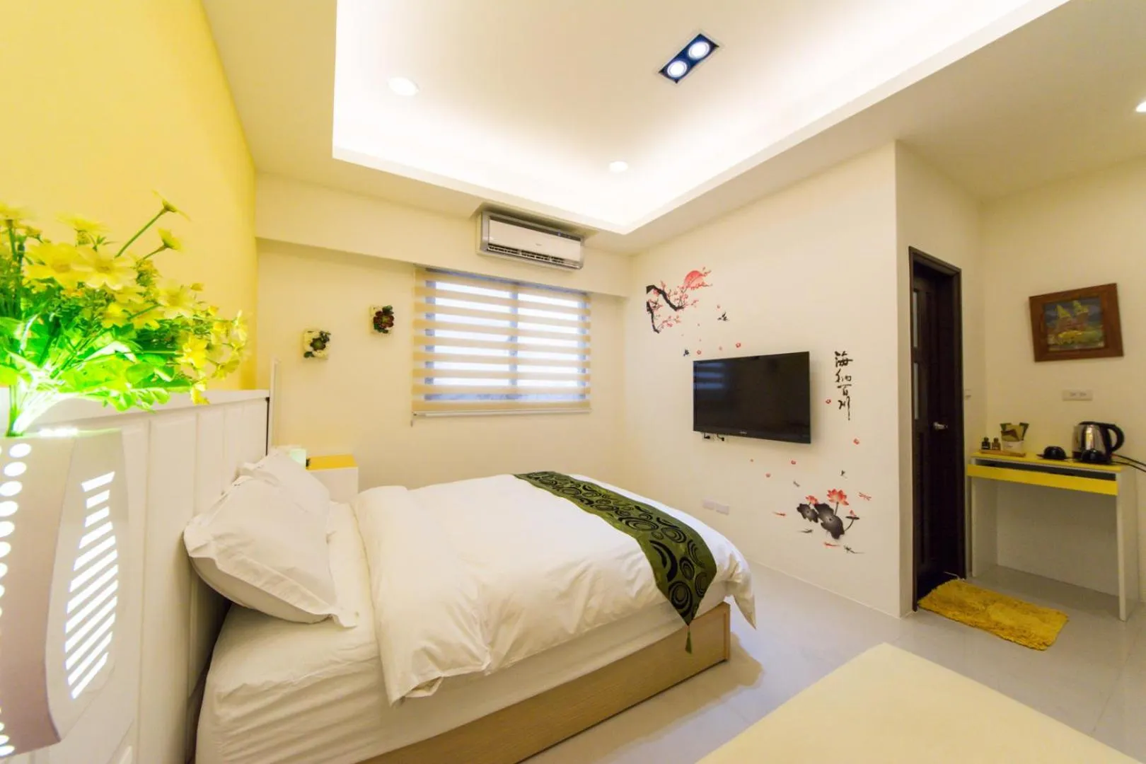 bunk bed, Bed in 醇境民宿市區車庫停車場