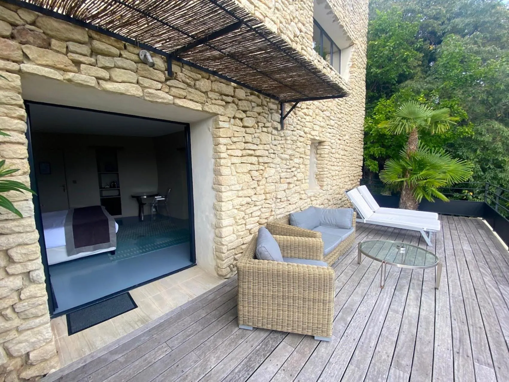 Patio in Hôtel La Maison de Crillon