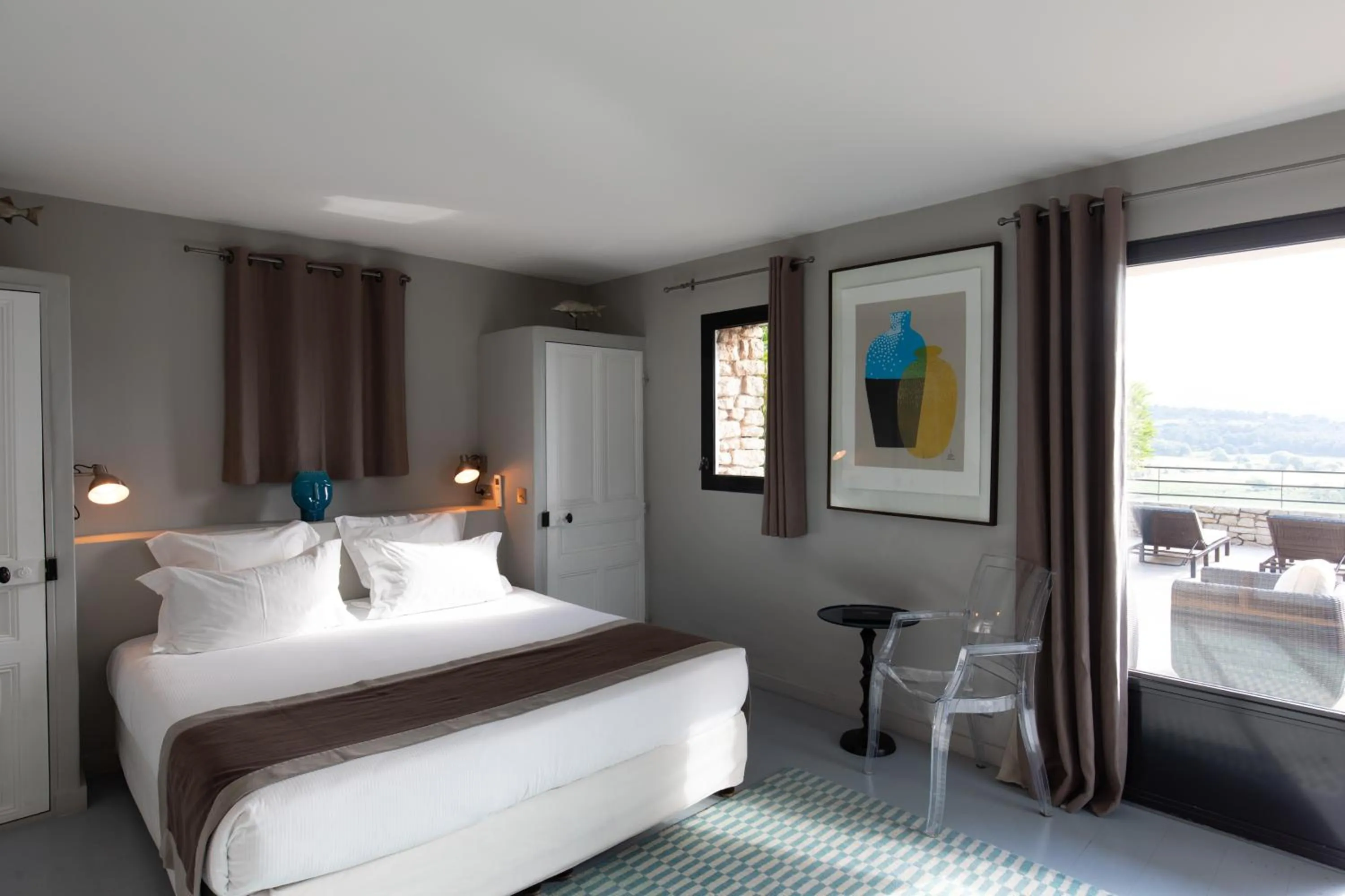 Bed in Hôtel La Maison de Crillon