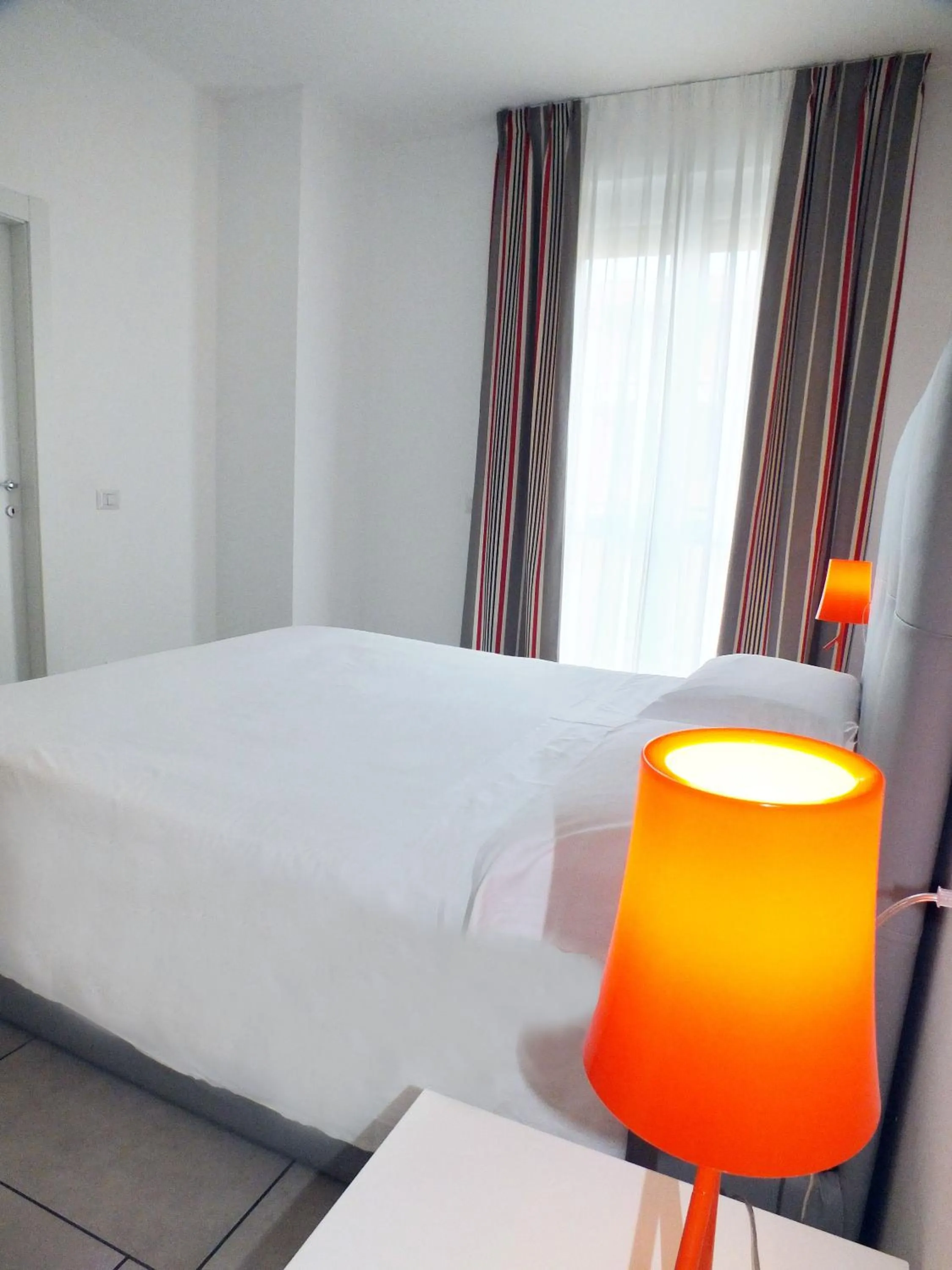 Bed in BB Hotels Aparthotel Visconti