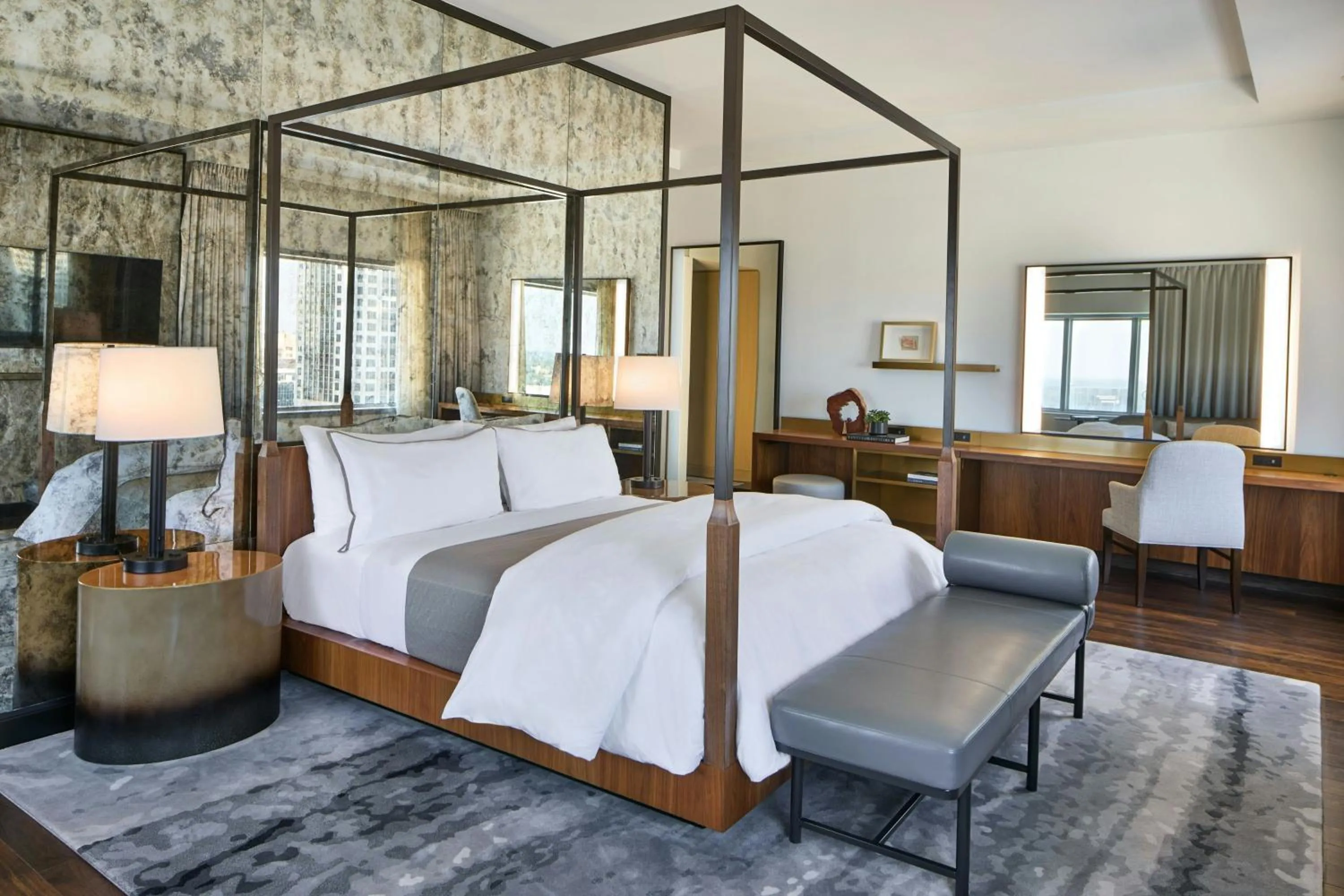 Photo of the whole room, Bed in The Westin Charlotte