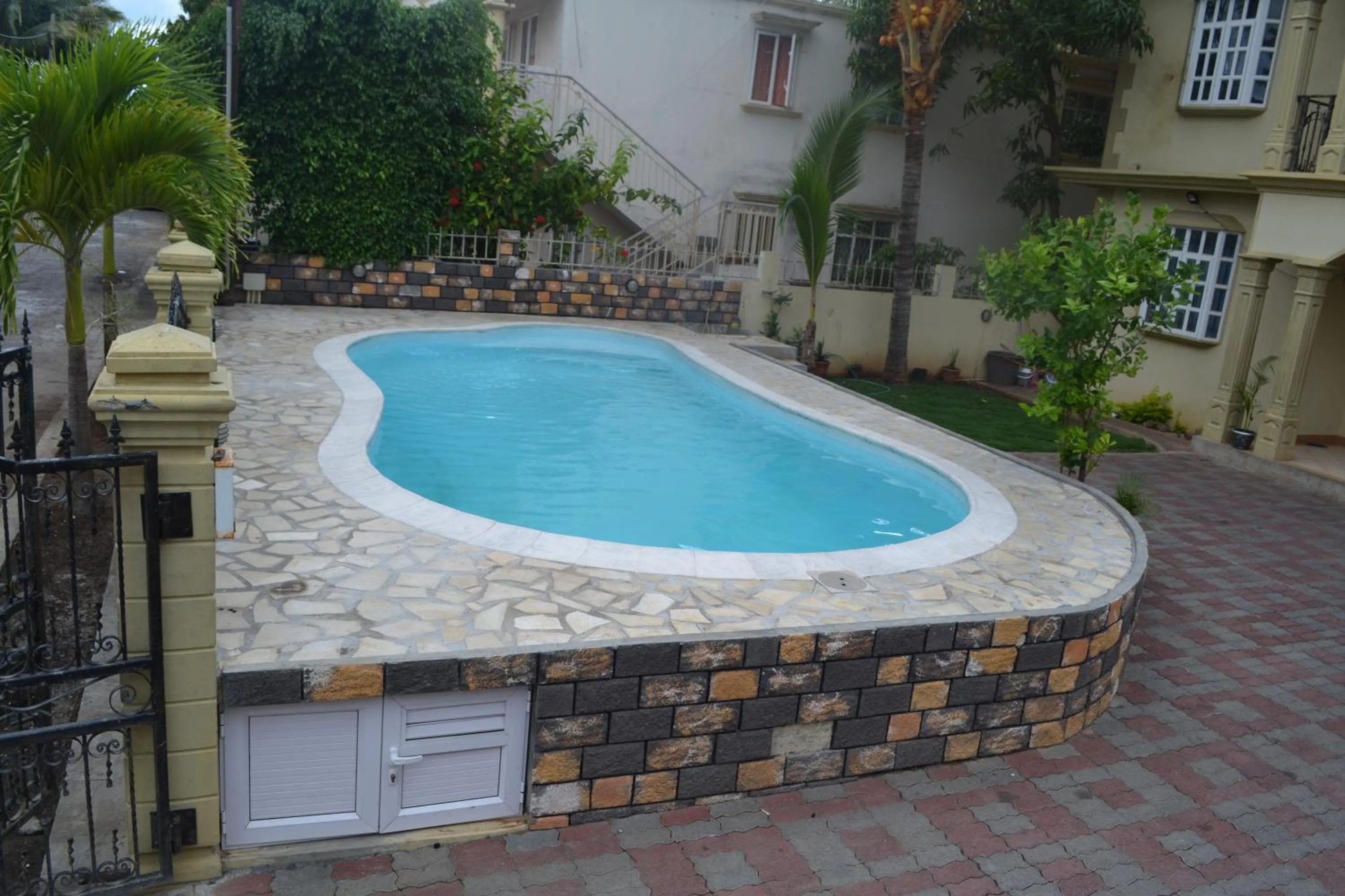 RS VILLA private apartment with pool and free wifi