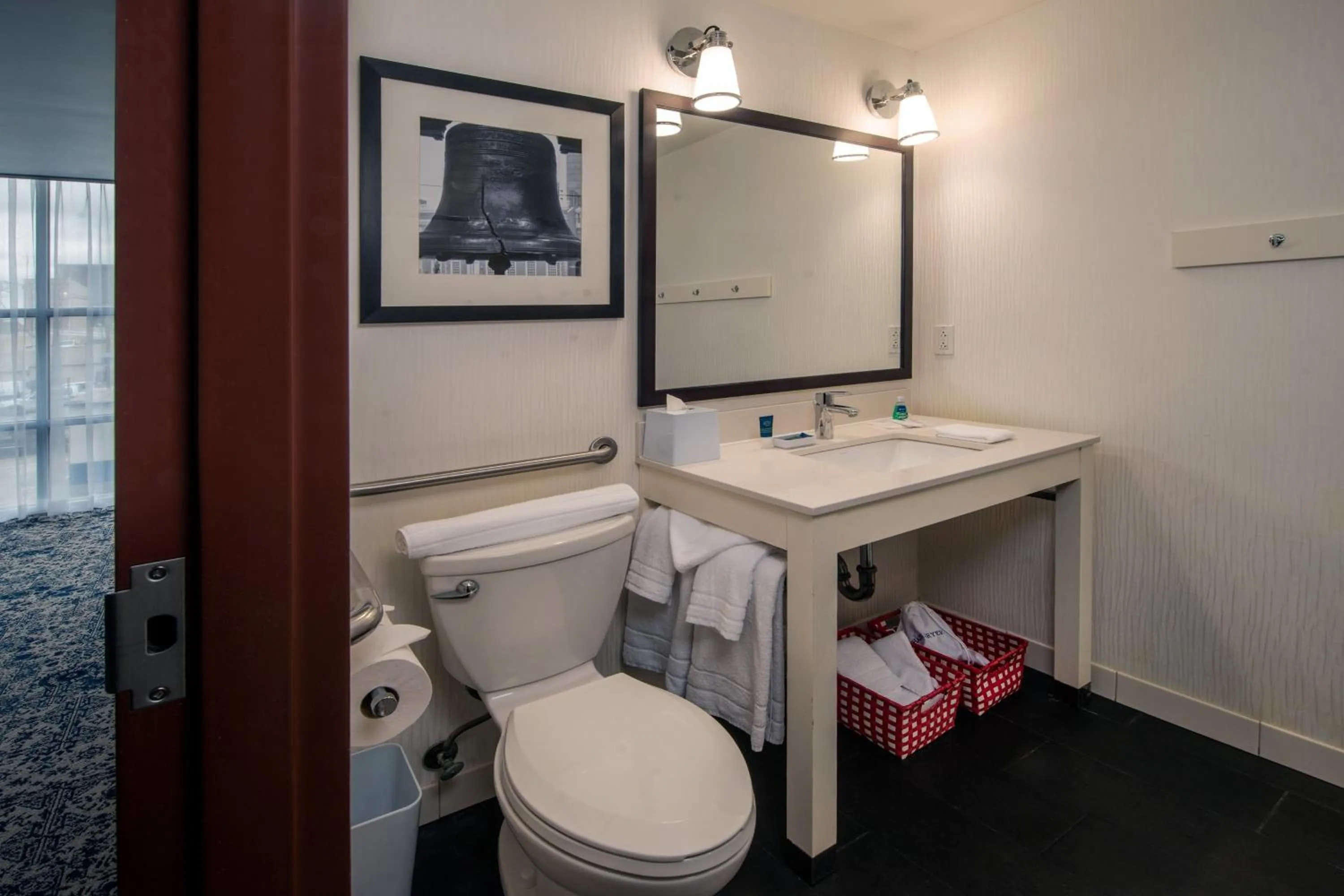 Bathroom in Four Points Philadelphia City Center