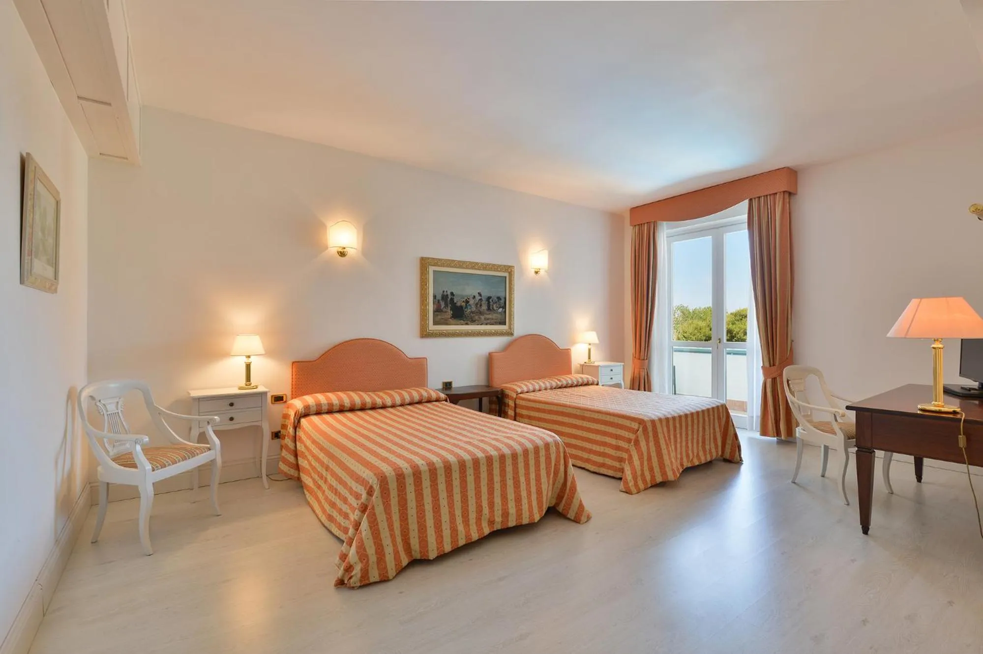 Photo of the whole room, Bed in Hotel Meridiana