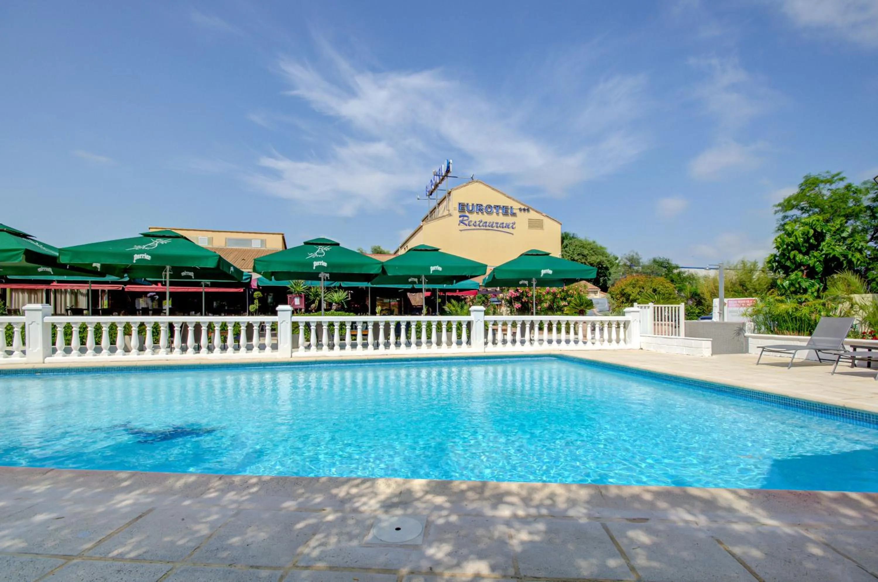 Pool view in Eurotel Parc Expo Airport Montpellier