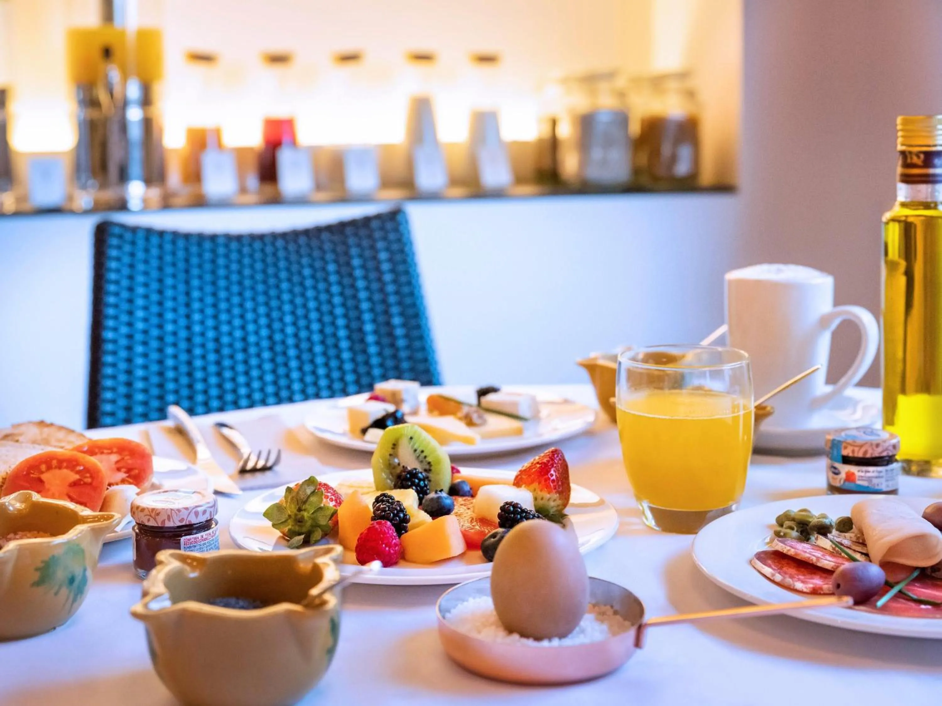 Restaurant/places to eat in Hotel Melilla Puerto, Affiliated by Meliá