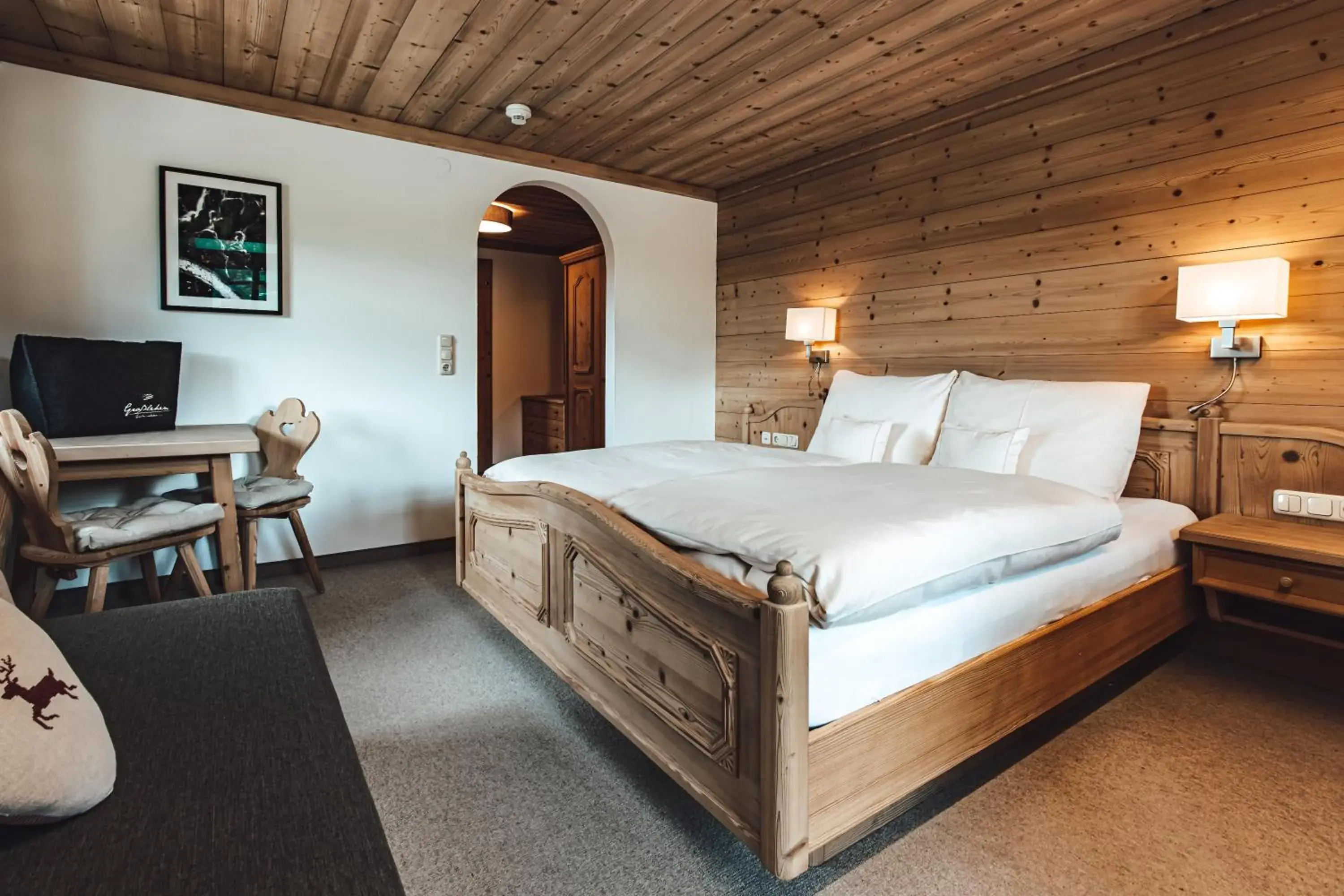Deluxe Double Room - single occupancy in Farm Hotel Chalet Grosslehen Deluxe Double Room - single occupancy in Farm Hotel Chalet Grosslehen