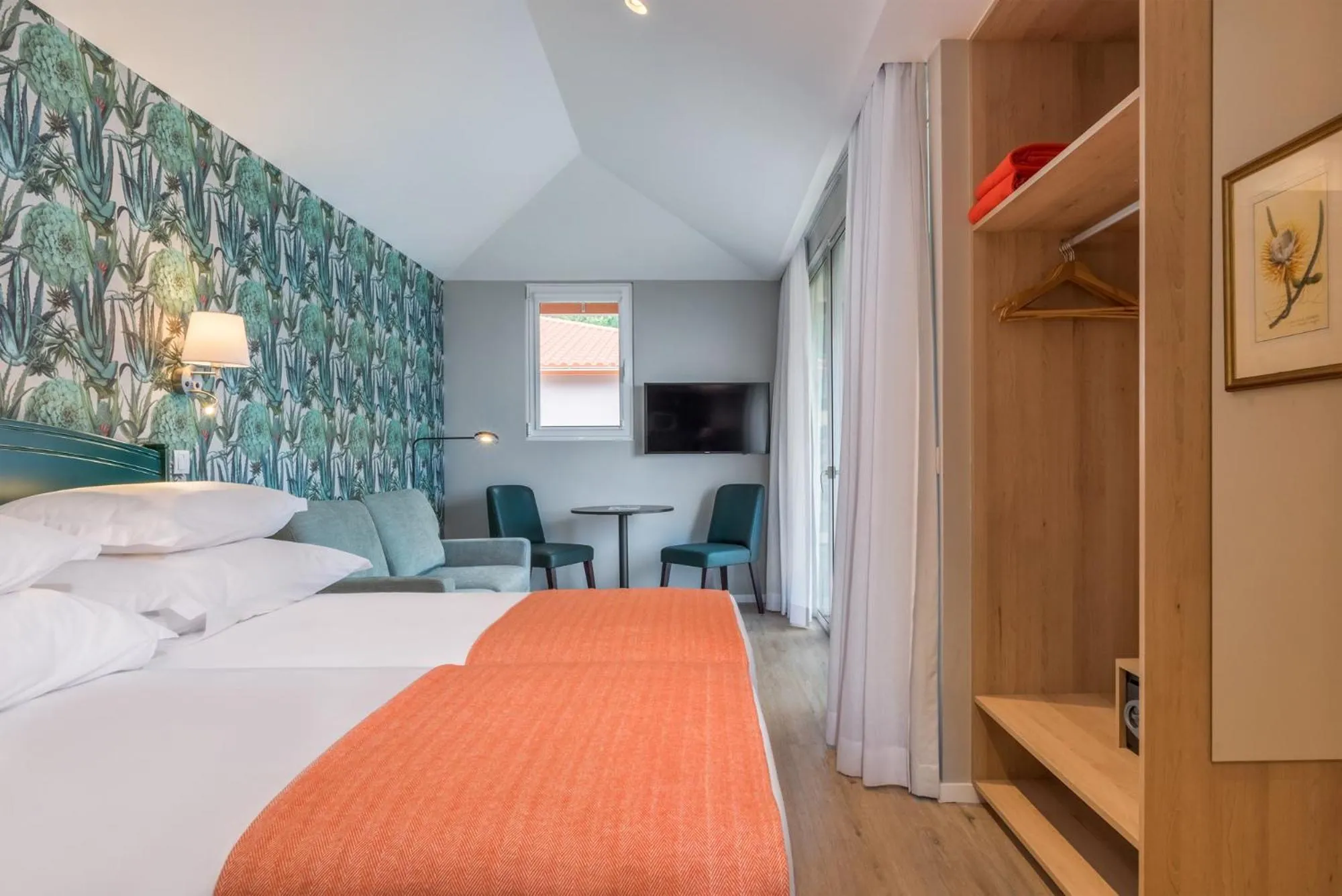 Bedroom, Bed in Pestana Quinta do Arco Nature & Rose Garden Hotel