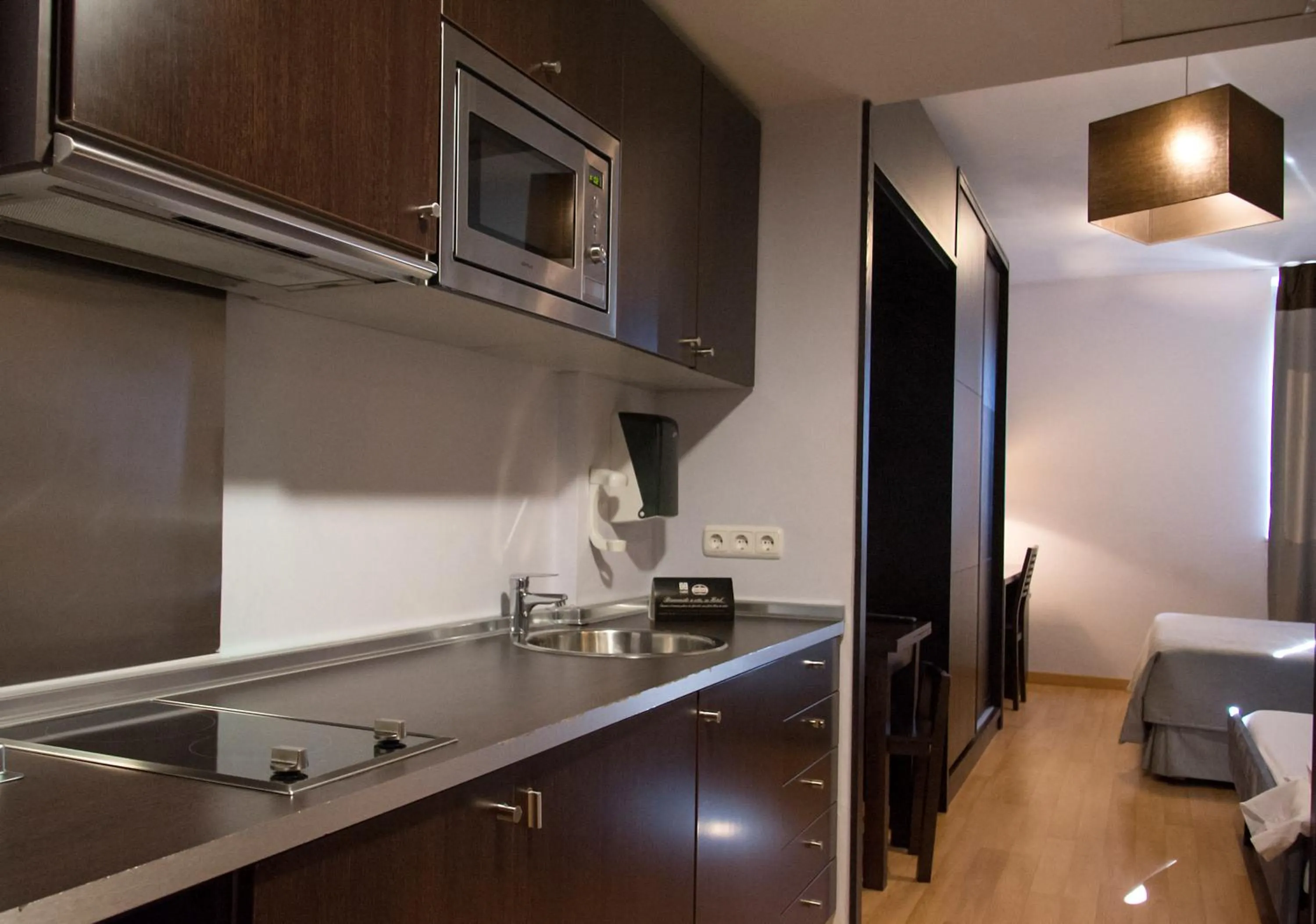 minibar in Zenit Aparthotel Hall 88