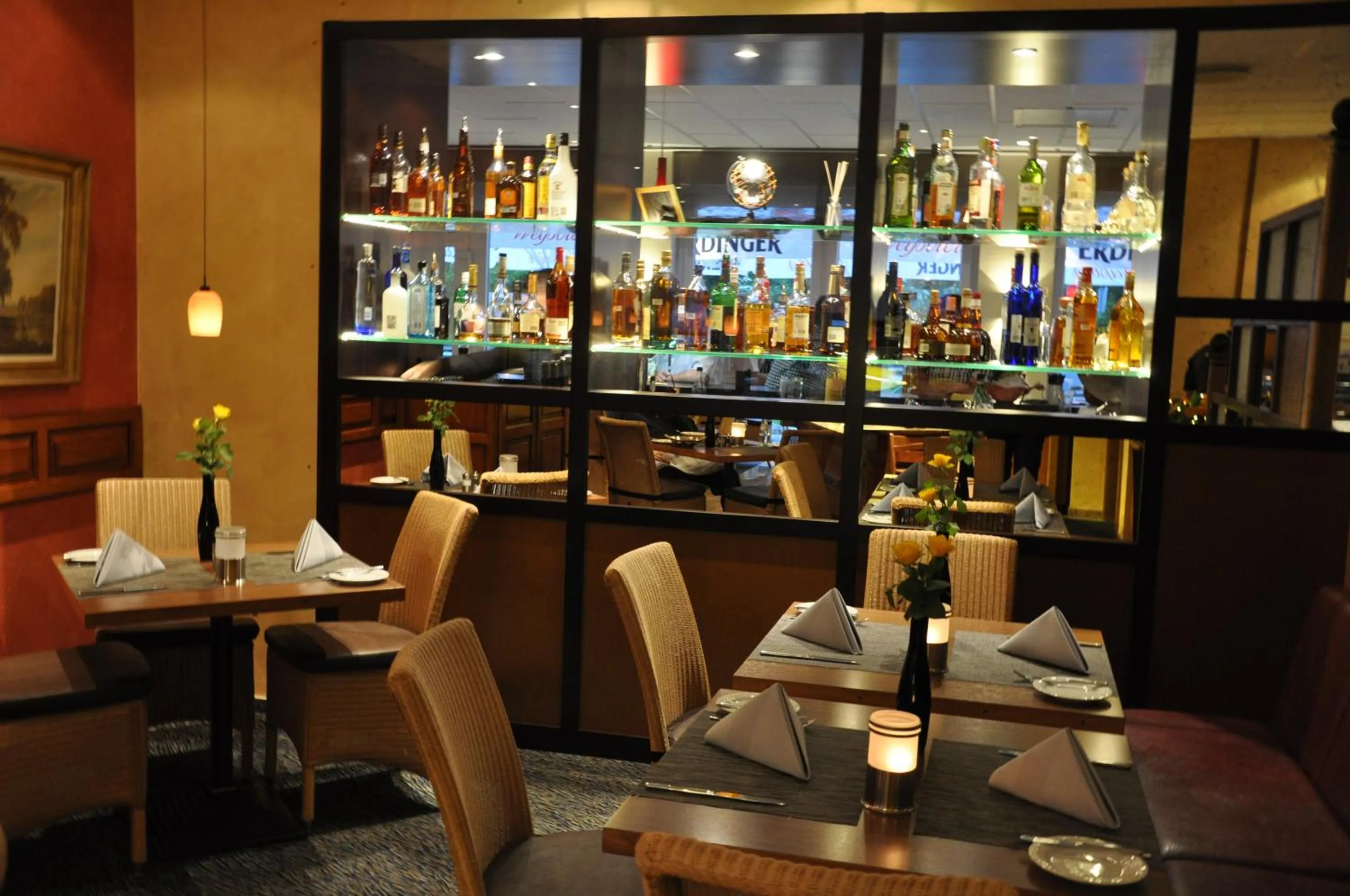 Restaurant/places to eat in Hotel Merkur