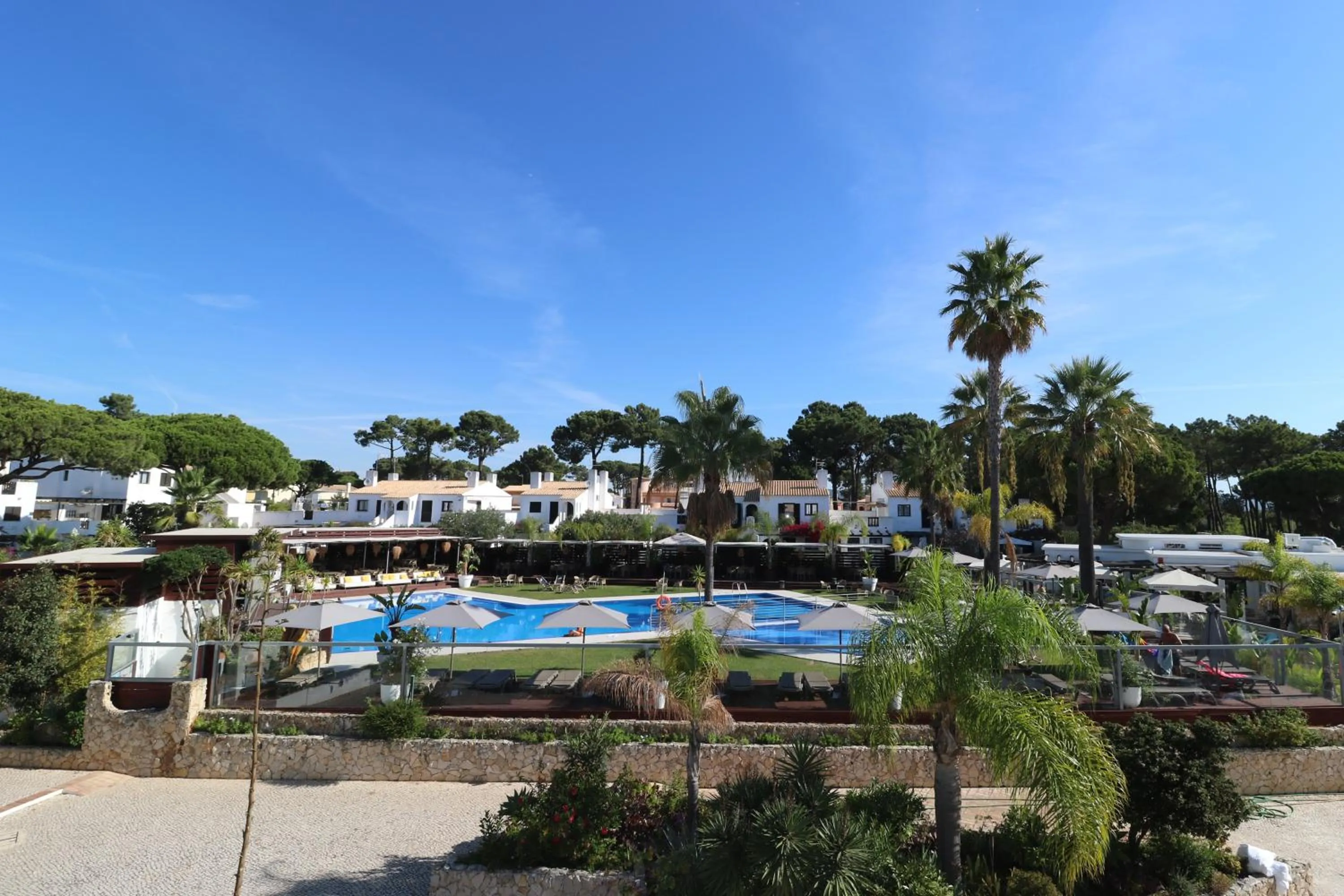 Garden in Apartamentos Honorio - Pool and Garden