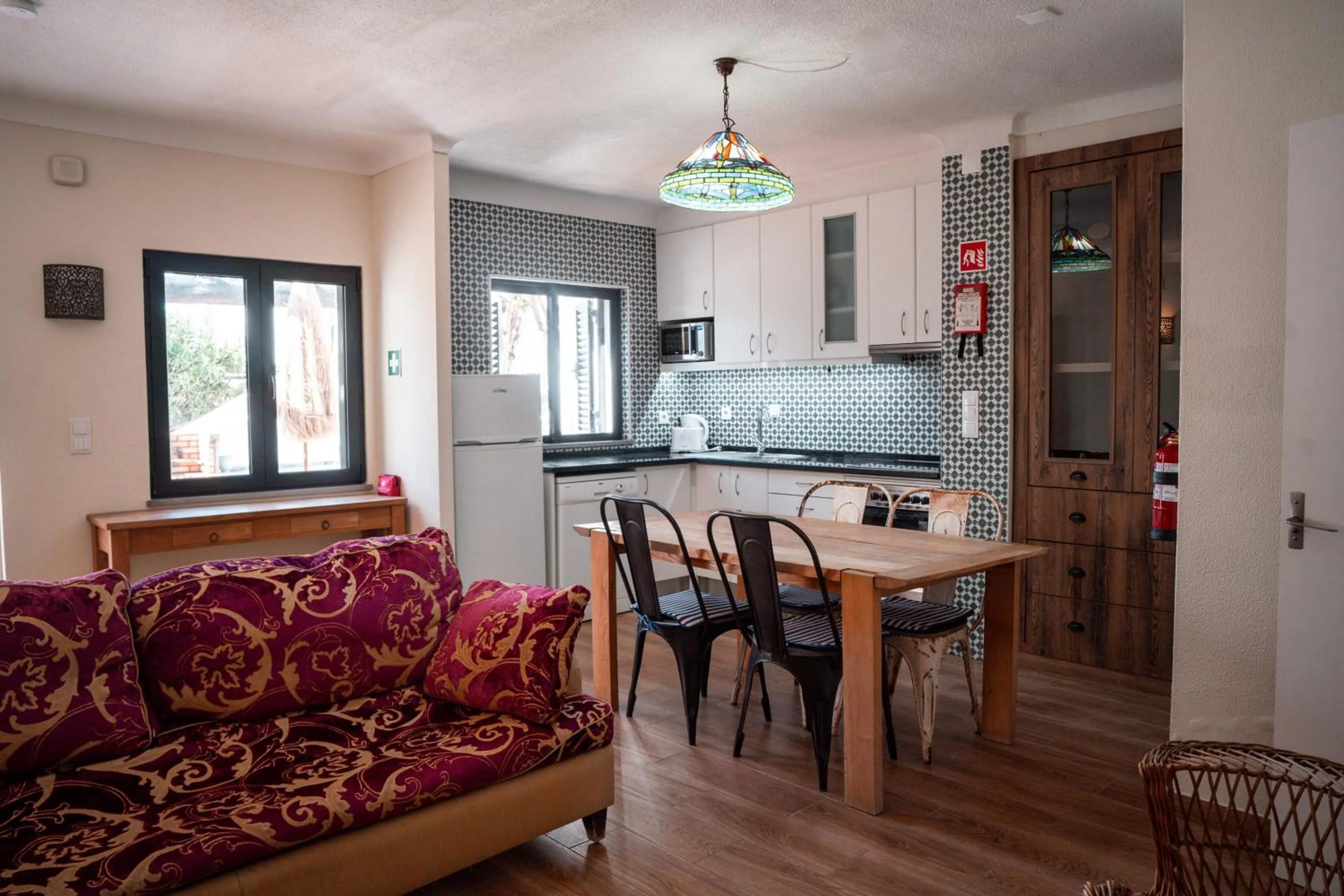 TV and multimedia in Apartamentos Honorio - Pool and Garden