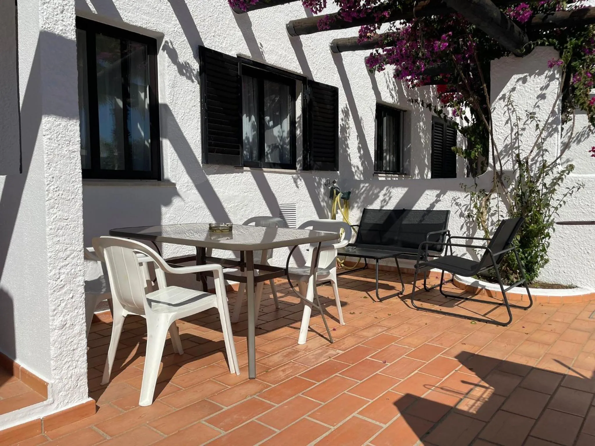 Balcony/Terrace in Apartamentos Honorio - Pool and Garden