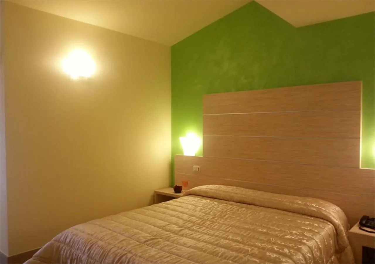 Bedroom, Bed in Hotel La Rosa dei Venti