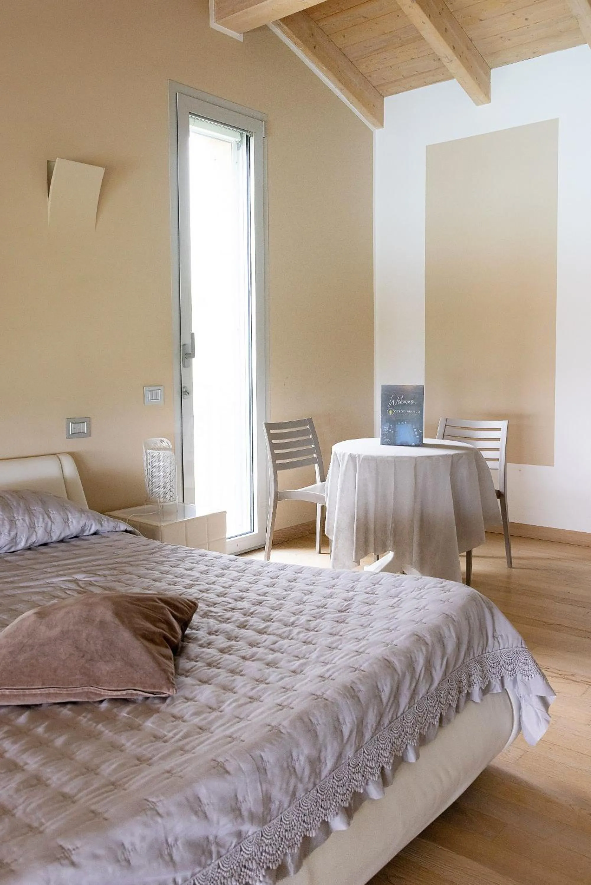 Photo of the whole room, Bed in Gelso Bianco Country Resort