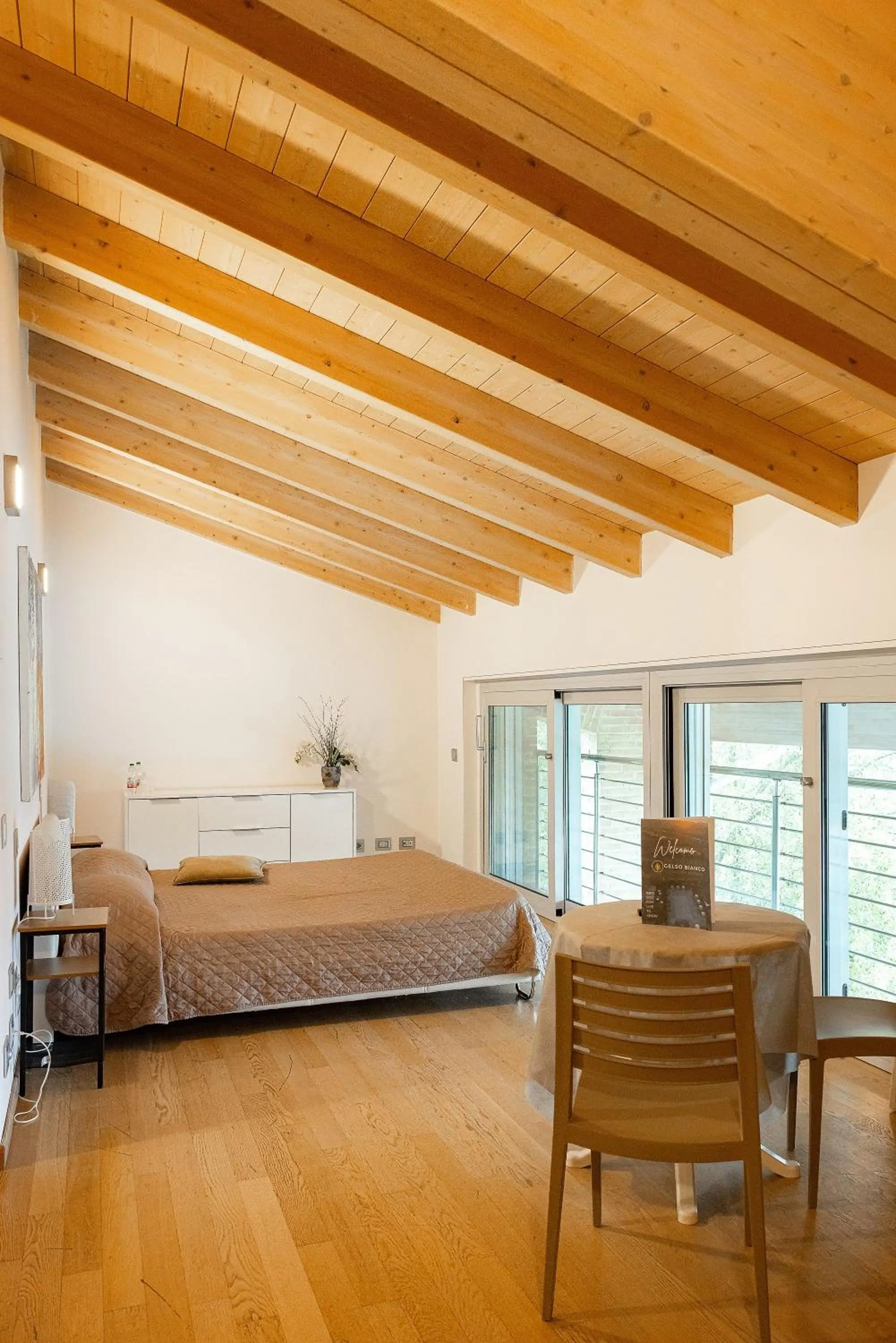 Bed in Gelso Bianco Country Resort