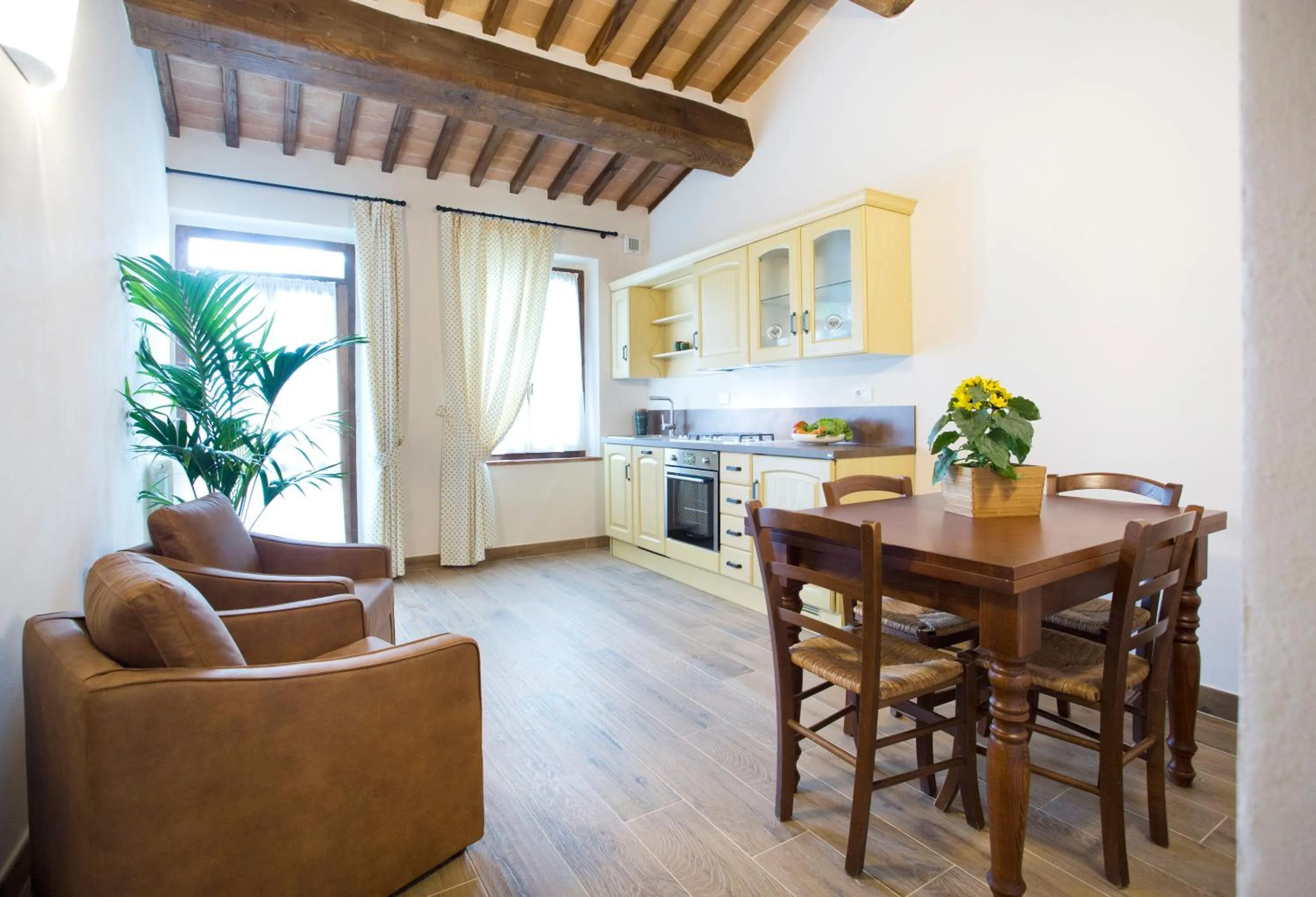 Kitchen or kitchenette in Casale San Galgano