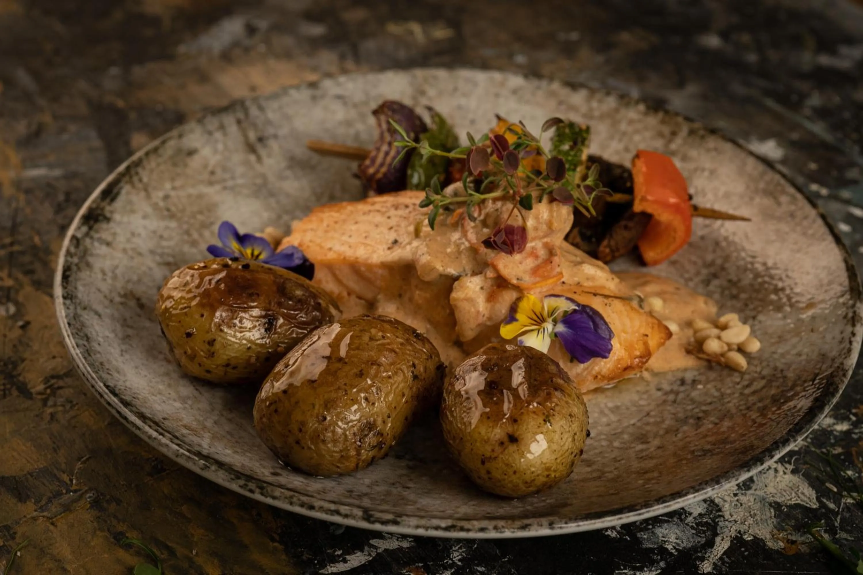 Restaurant/places to eat in Fugl Fønix Hotel