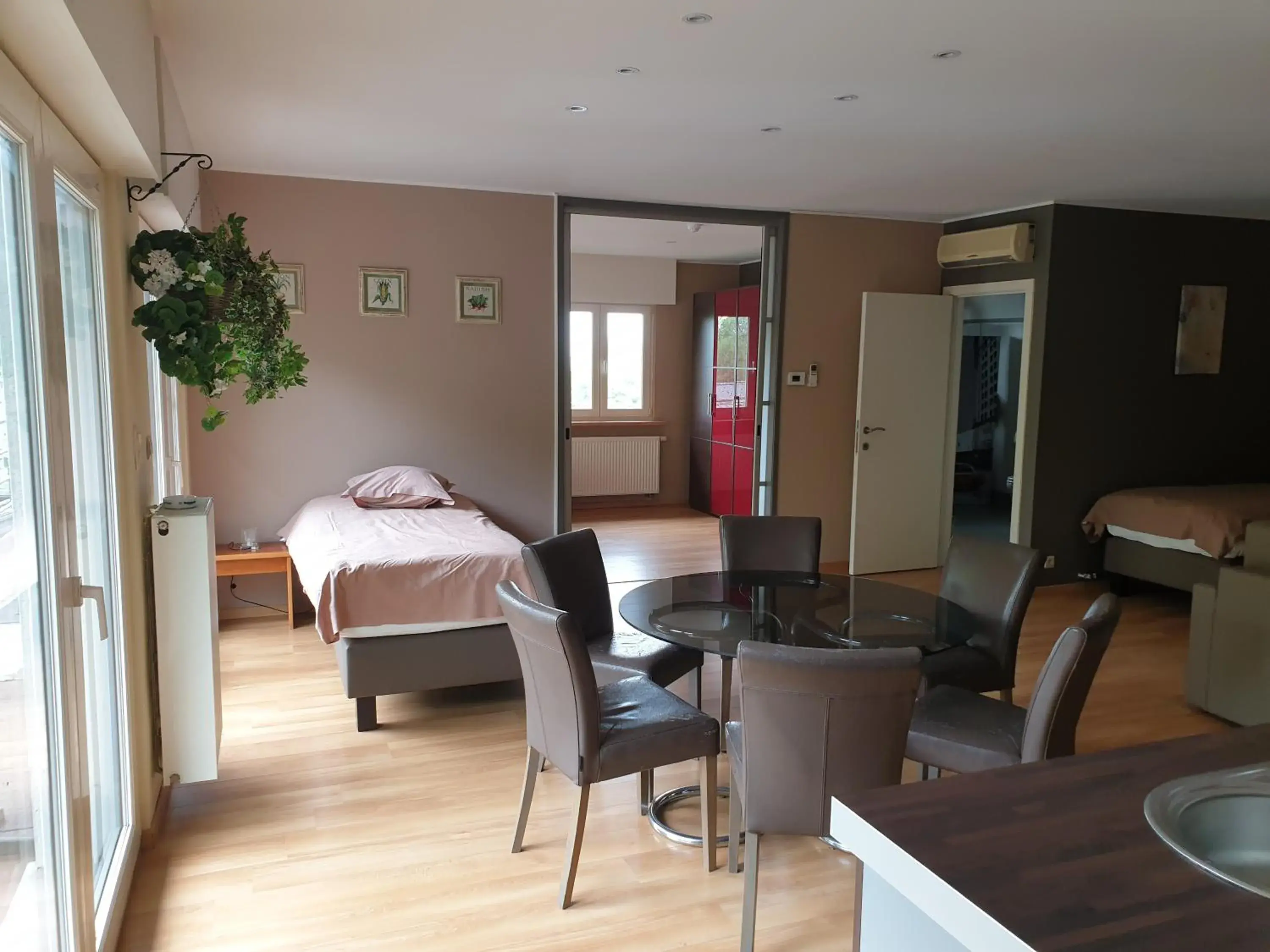 One-Bedroom Apartment with Terrace in Hotel Belvedere One-Bedroom Apartment with Terrace in Hotel Belvedere