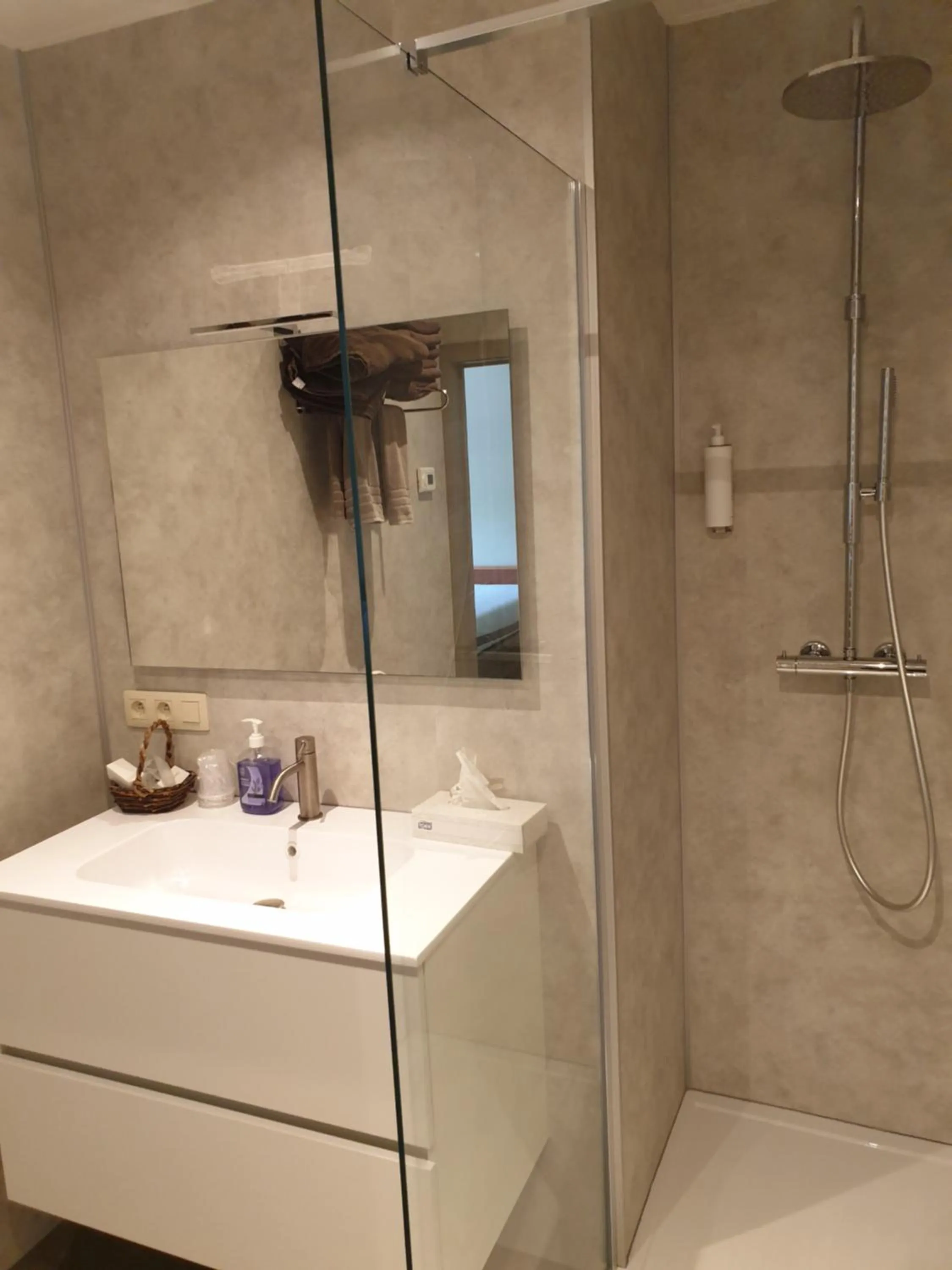 Shower in Hotel Belvedere