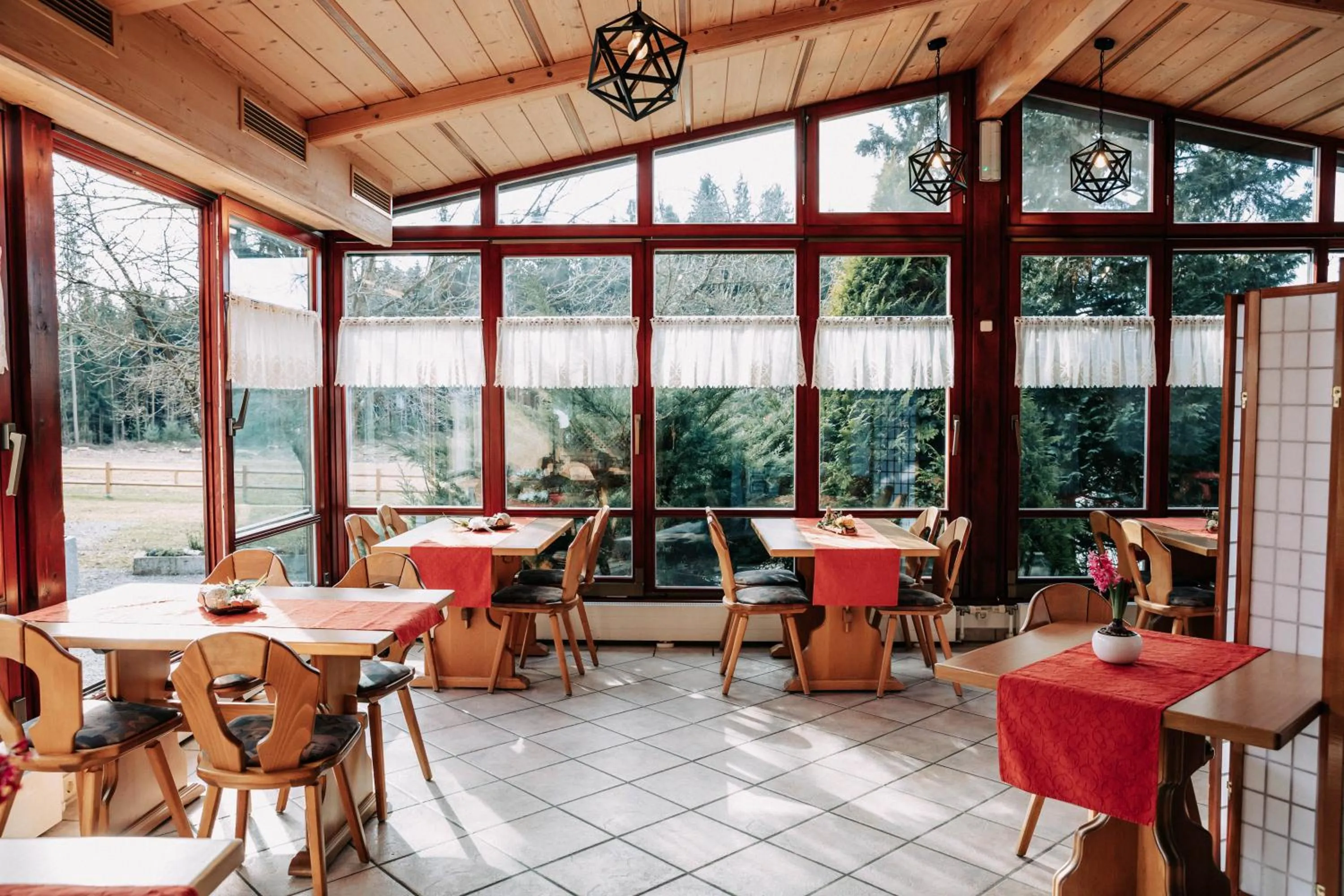 Restaurant/places to eat in Waldpension Jägerstüberl