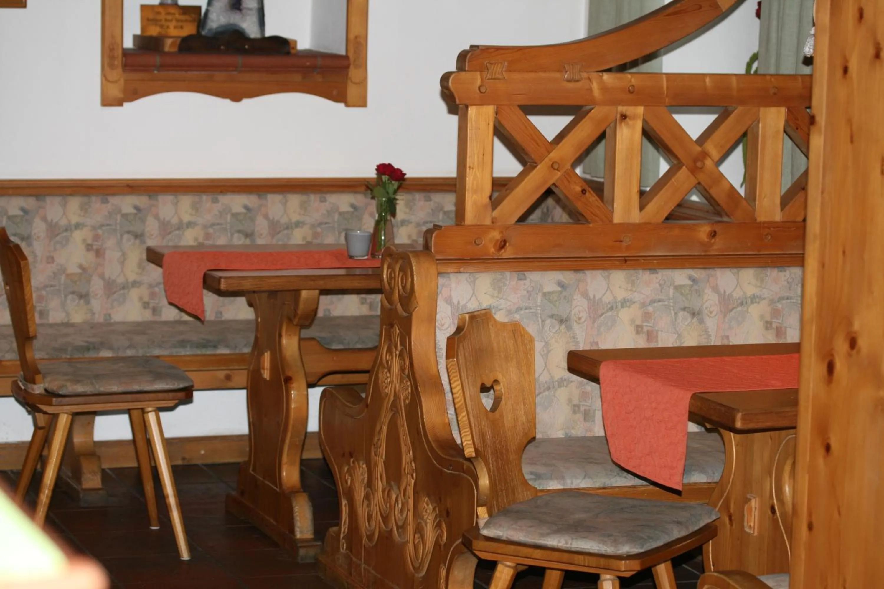 Seating area in Waldpension Jägerstüberl