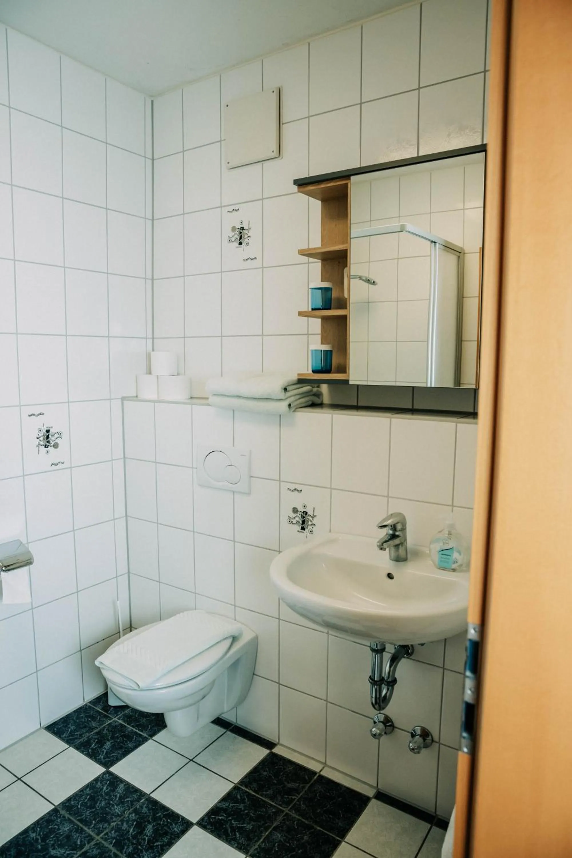Bathroom in Waldpension Jägerstüberl
