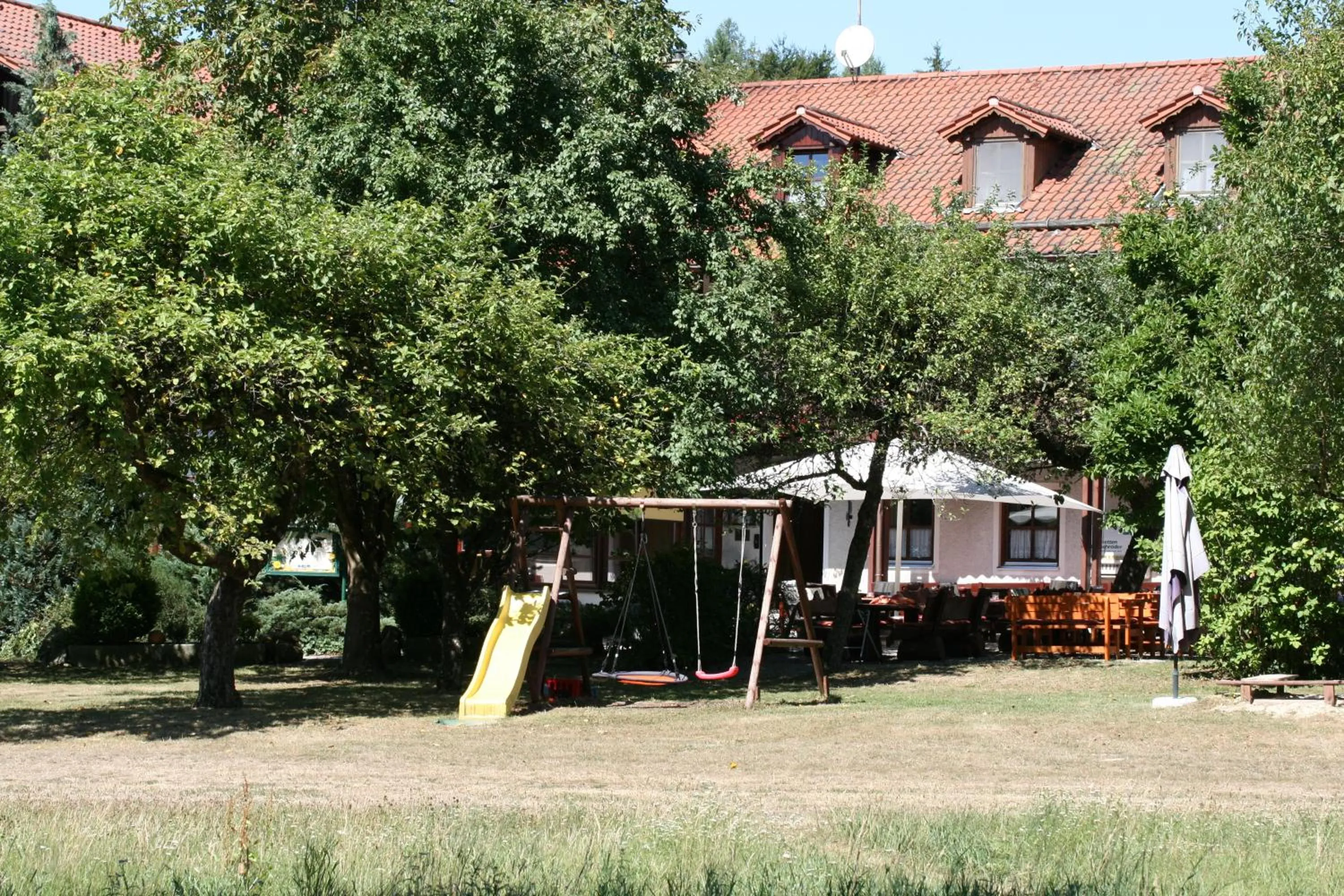 Garden in Waldpension Jägerstüberl