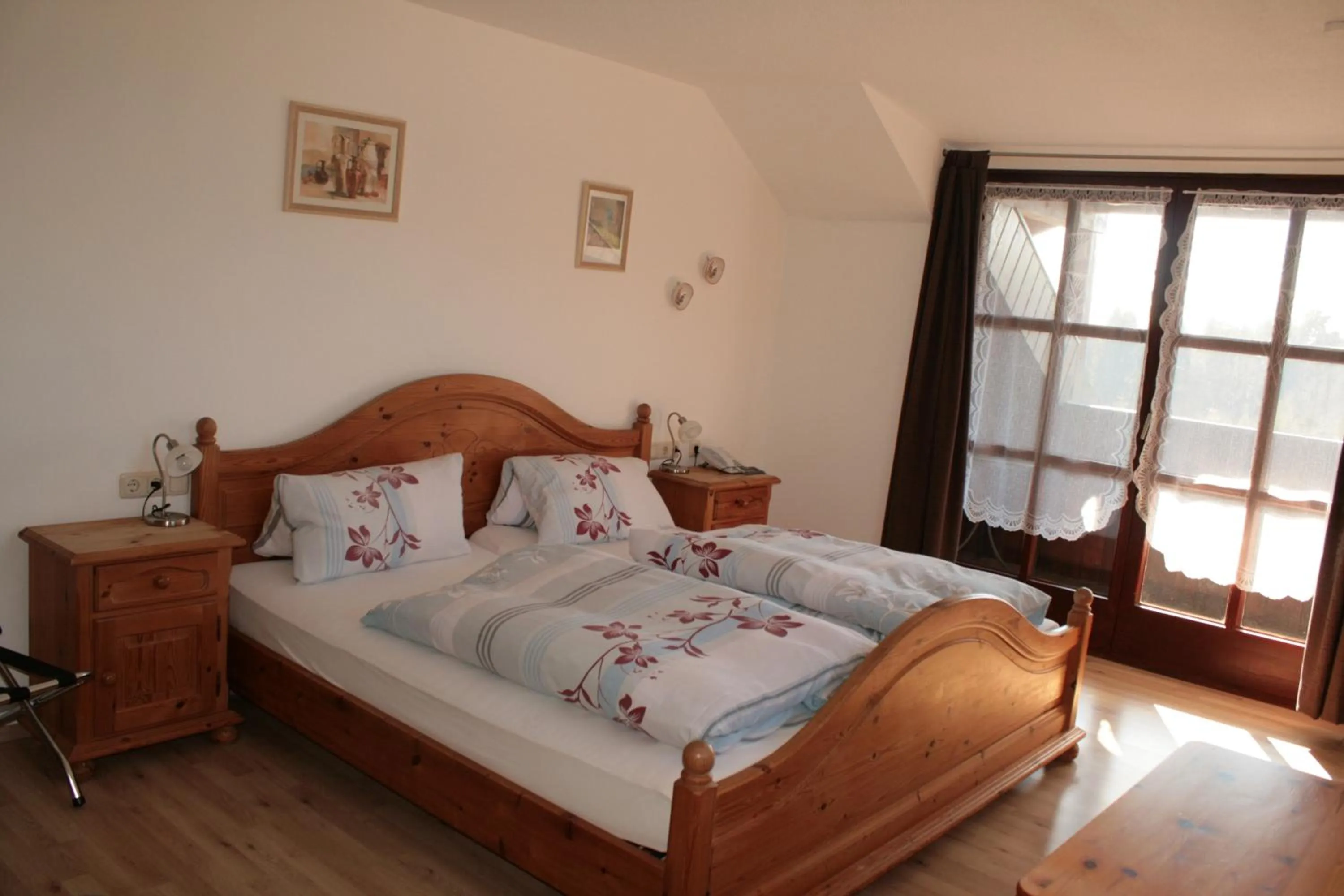 Bed in Waldpension Jägerstüberl